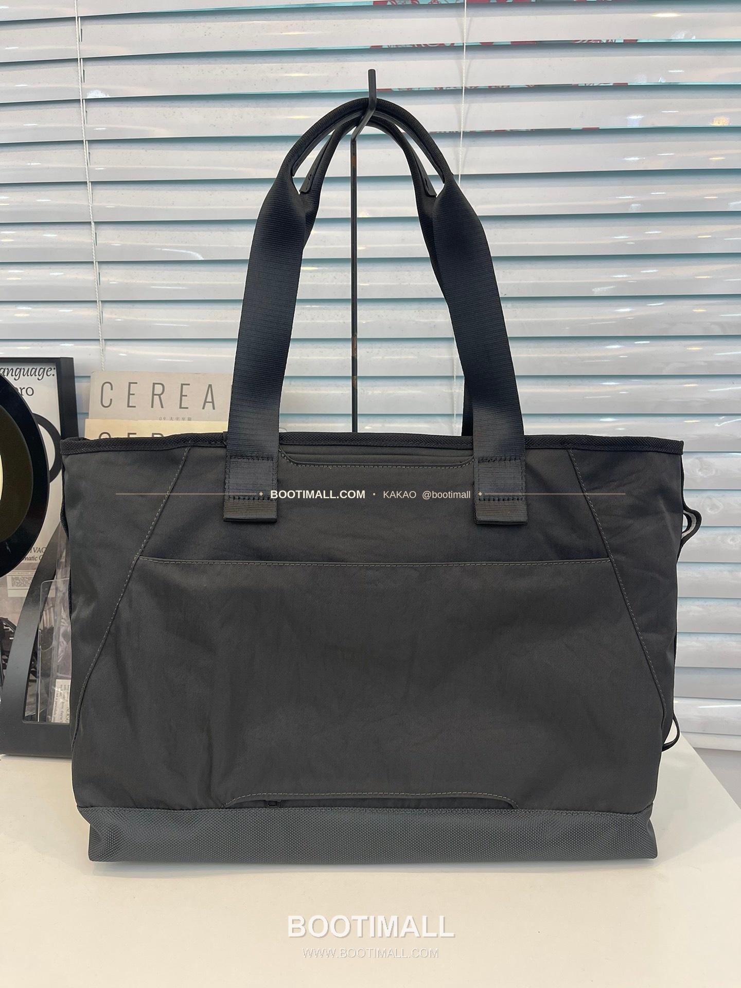 투미 알파브라보 나일론 멀티포켓 블랙 토트백 Tumi Alpha Bravo Nylon Multi Pocket Black Tote Bag 44cm 7