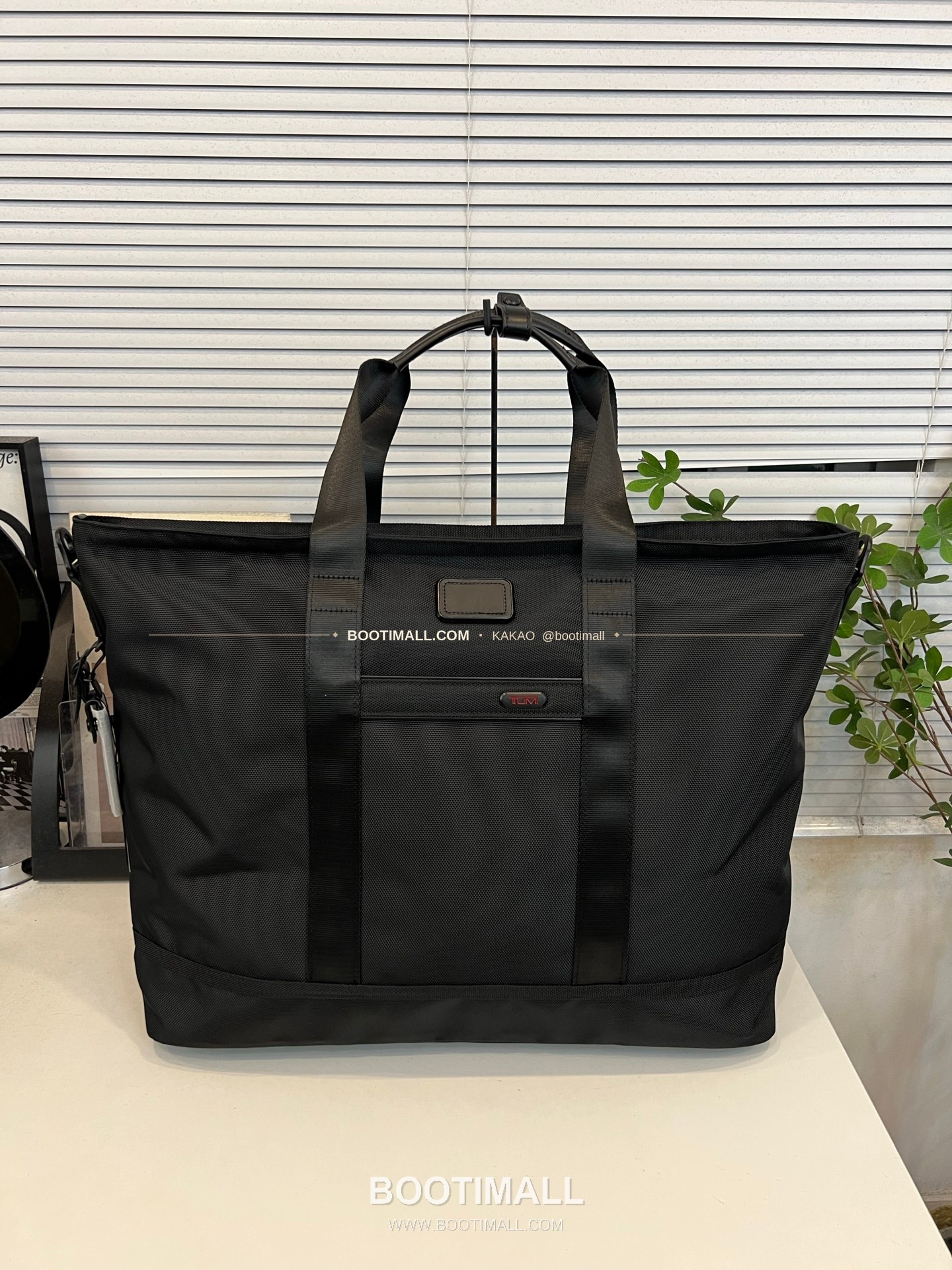 투미 알파 FXT 탄도나일론 확장형 블랙 토트백 Tumi Alpha FXT Ballistic Nylon Expandable Black Tote Bag 47cm 1