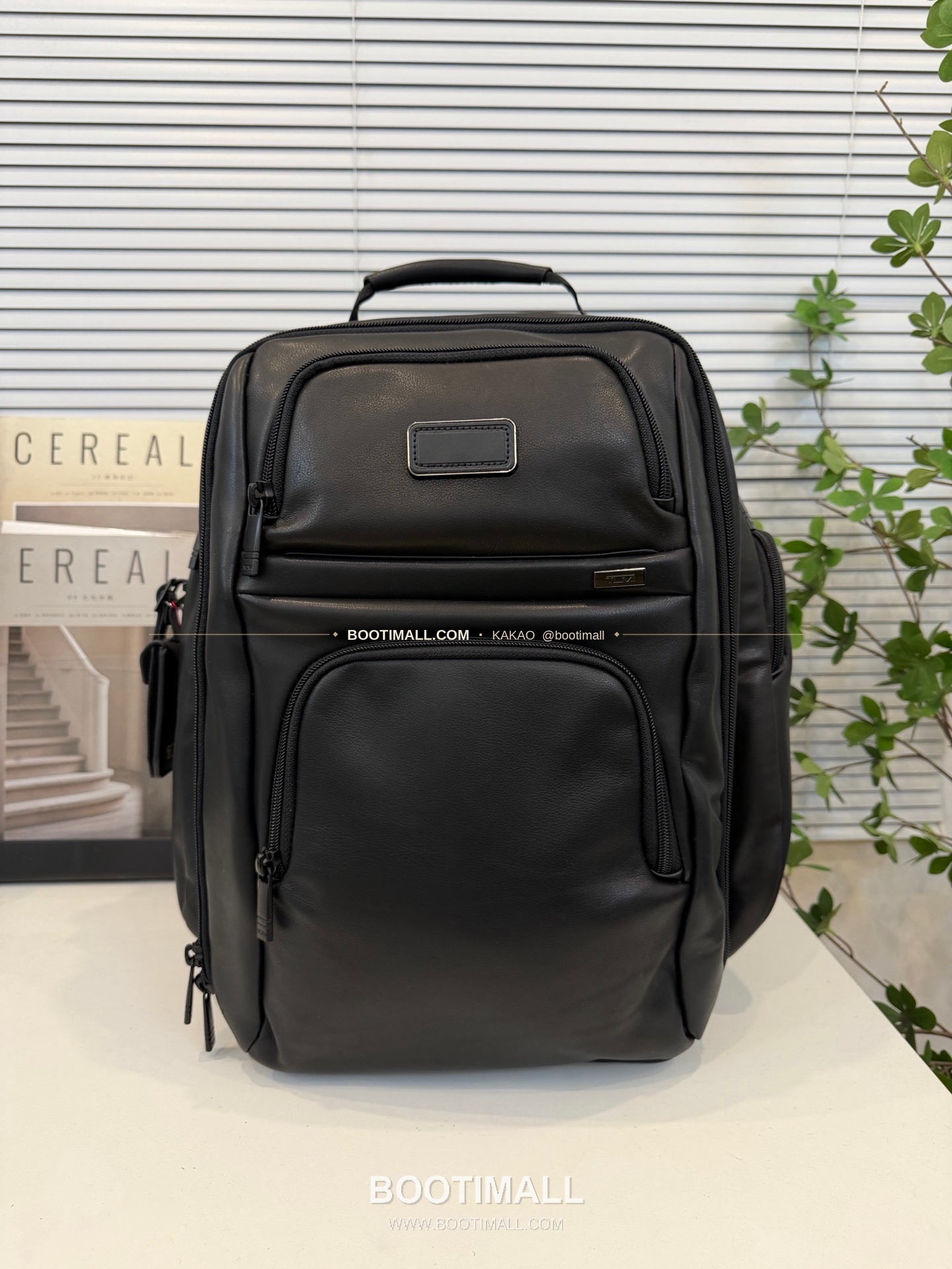 투미 알파4 FXT 나일론 멀티포켓 블랙 백팩 Tumi Alpha 4 FXT Nylon Multi Pocket Black Backpack 2603589D4 43cm 1