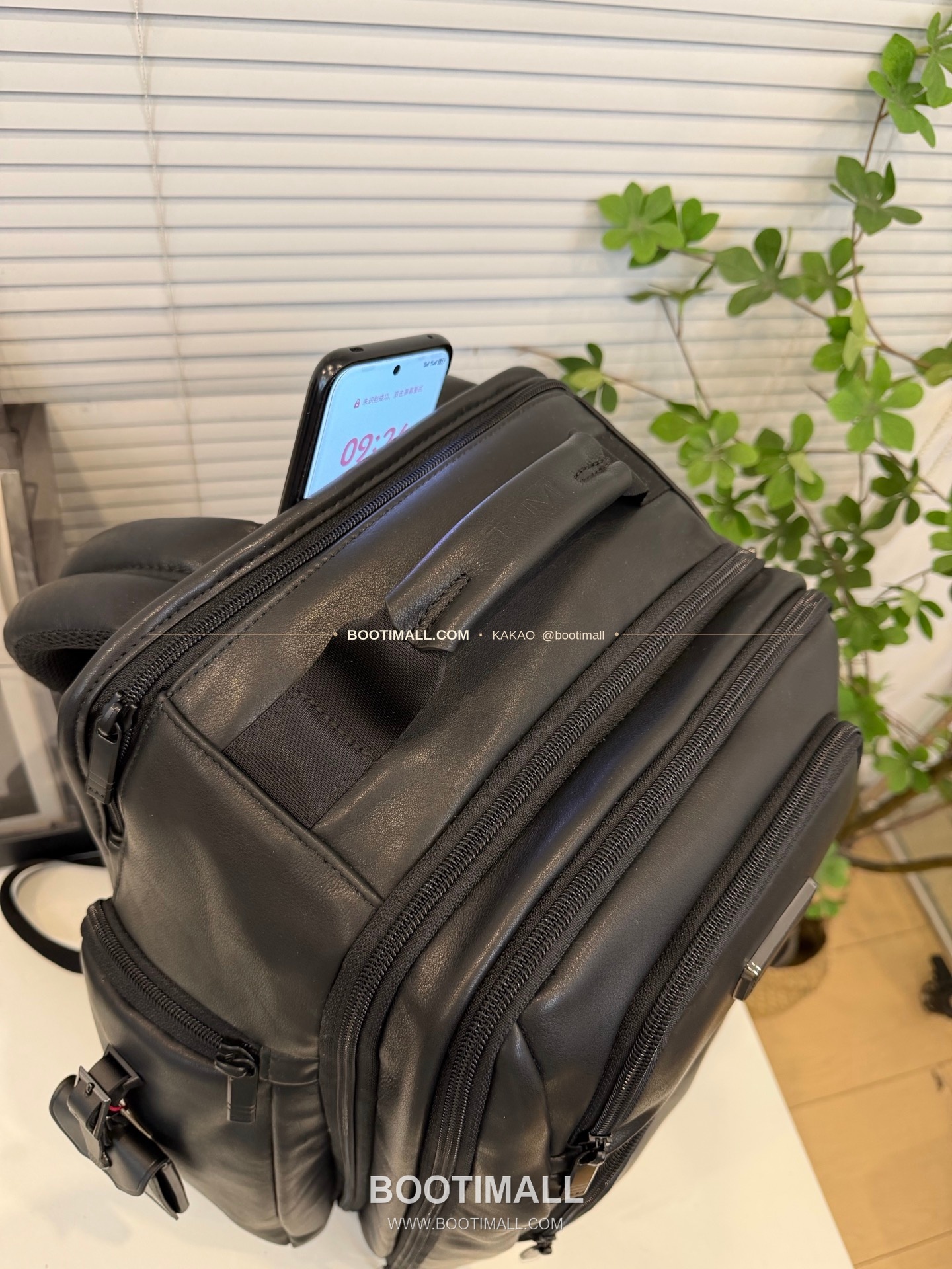 투미 알파4 FXT 나일론 멀티포켓 블랙 백팩 Tumi Alpha 4 FXT Nylon Multi Pocket Black Backpack 2603589D4 43cm 3