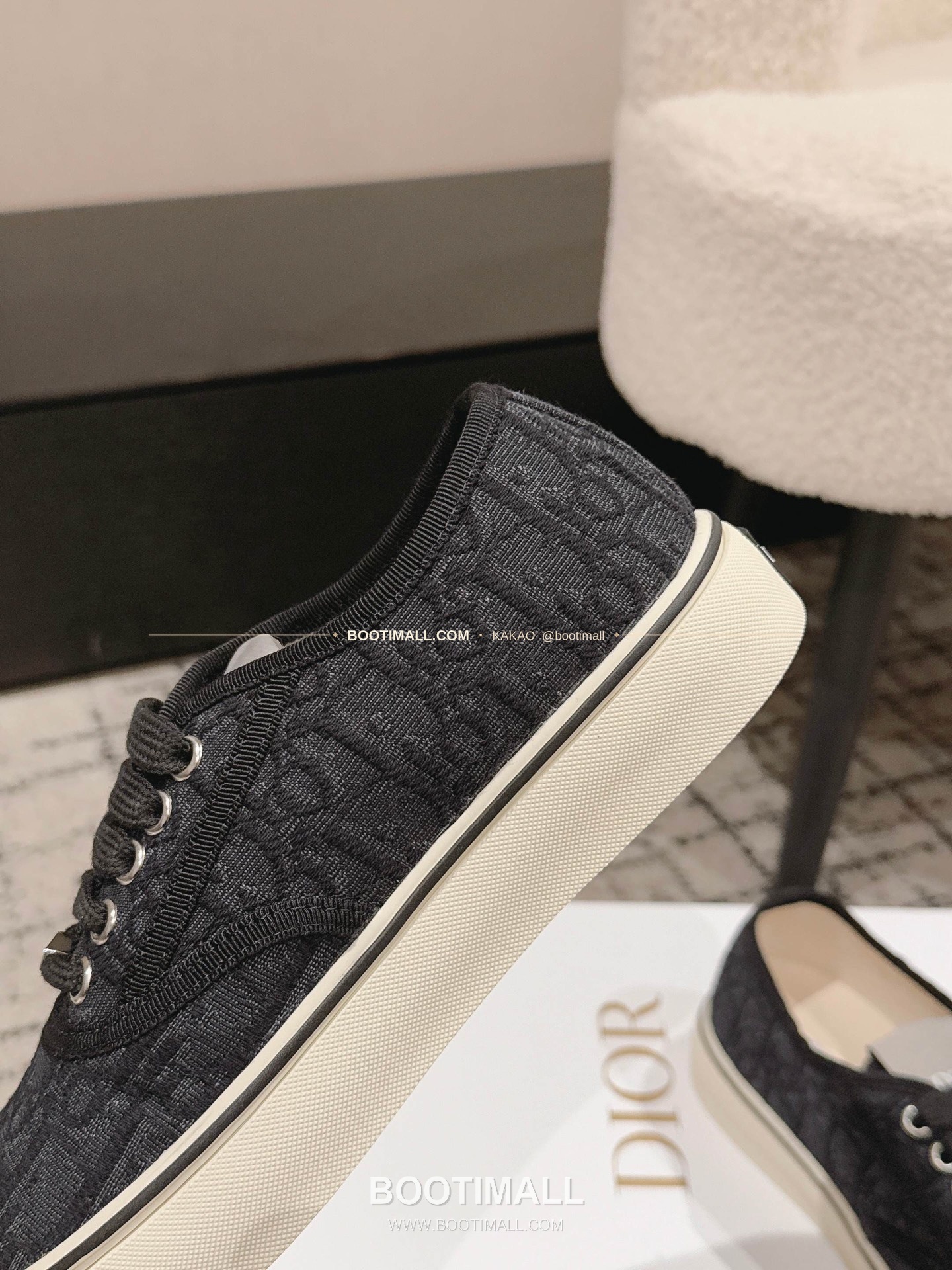 디올 2026SS 코튼 클로버 자수 로우탑 스니커즈 Dior 2026 SS Cotton Clover Embroidered Low-Top Sneakers 6