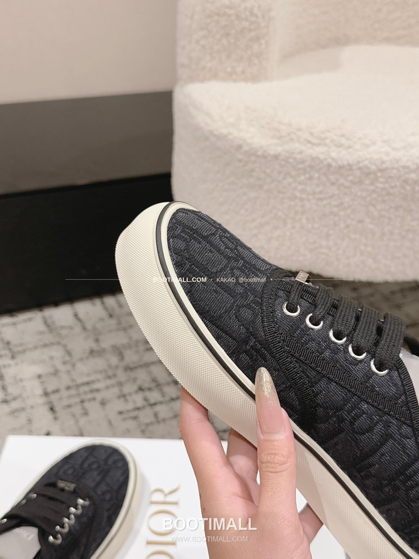 디올 2026SS 코튼 클로버 자수 로우탑 스니커즈 Dior 2026 SS Cotton Clover Embroidered Low-Top Sneakers 7