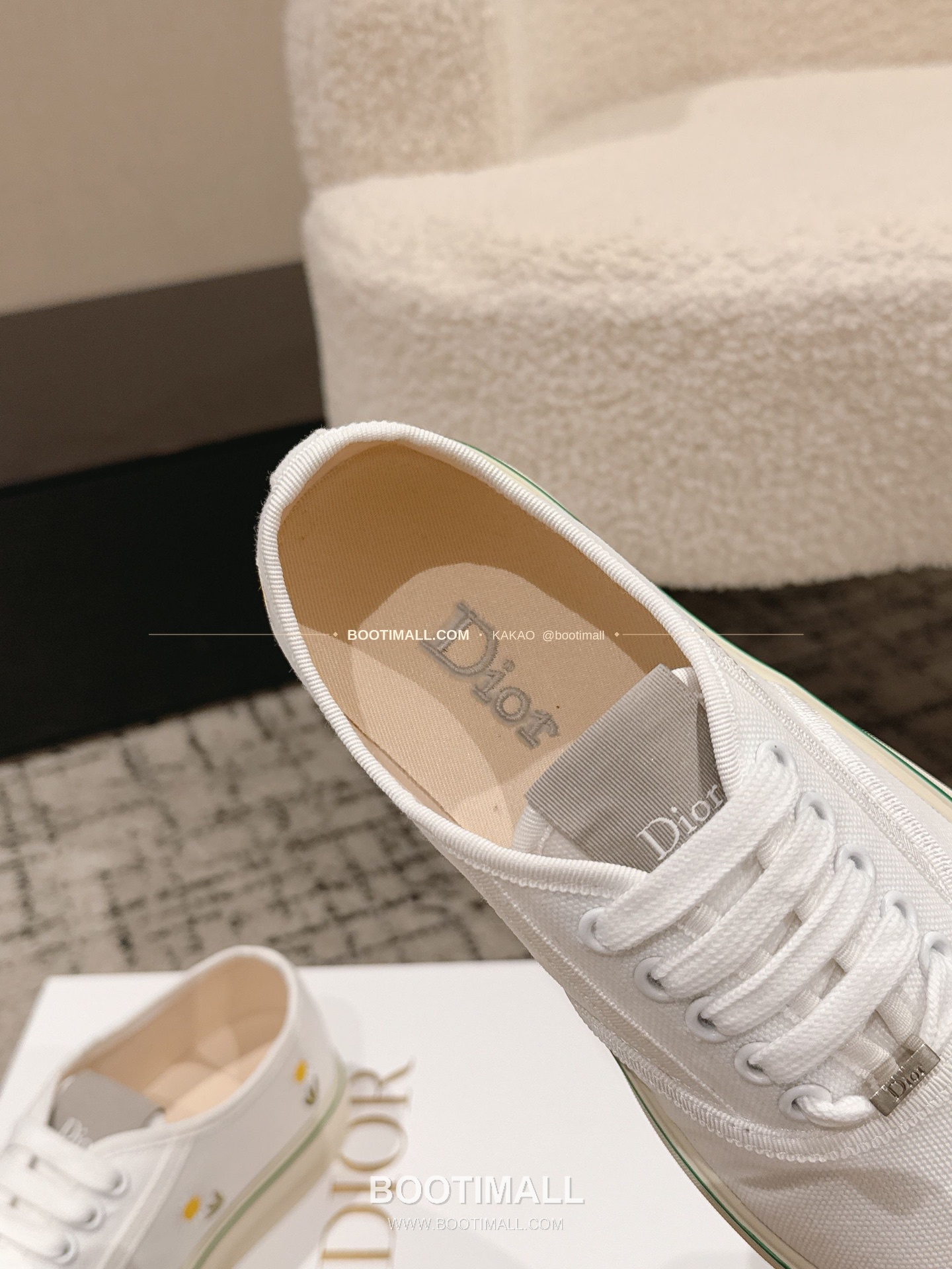 디올 2026SS 코튼 클로버 자수 로우탑 스니커즈 Dior 2026 SS Cotton Clover Embroidered Low-Top Sneakers 6