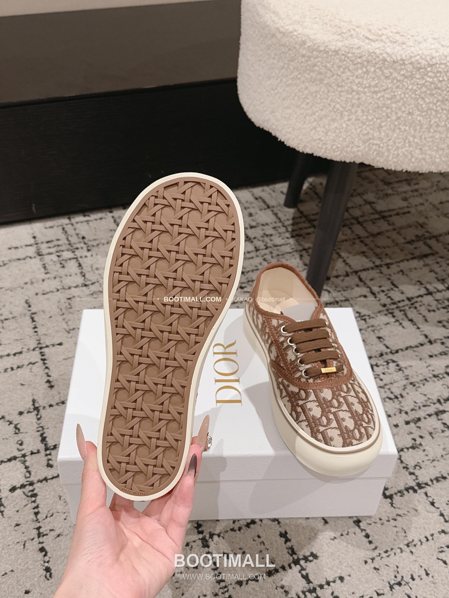 디올 2026SS 코튼 클로버 자수 로우탑 스니커즈 Dior 2026 SS Cotton Clover Embroidered Low-Top Sneakers 9