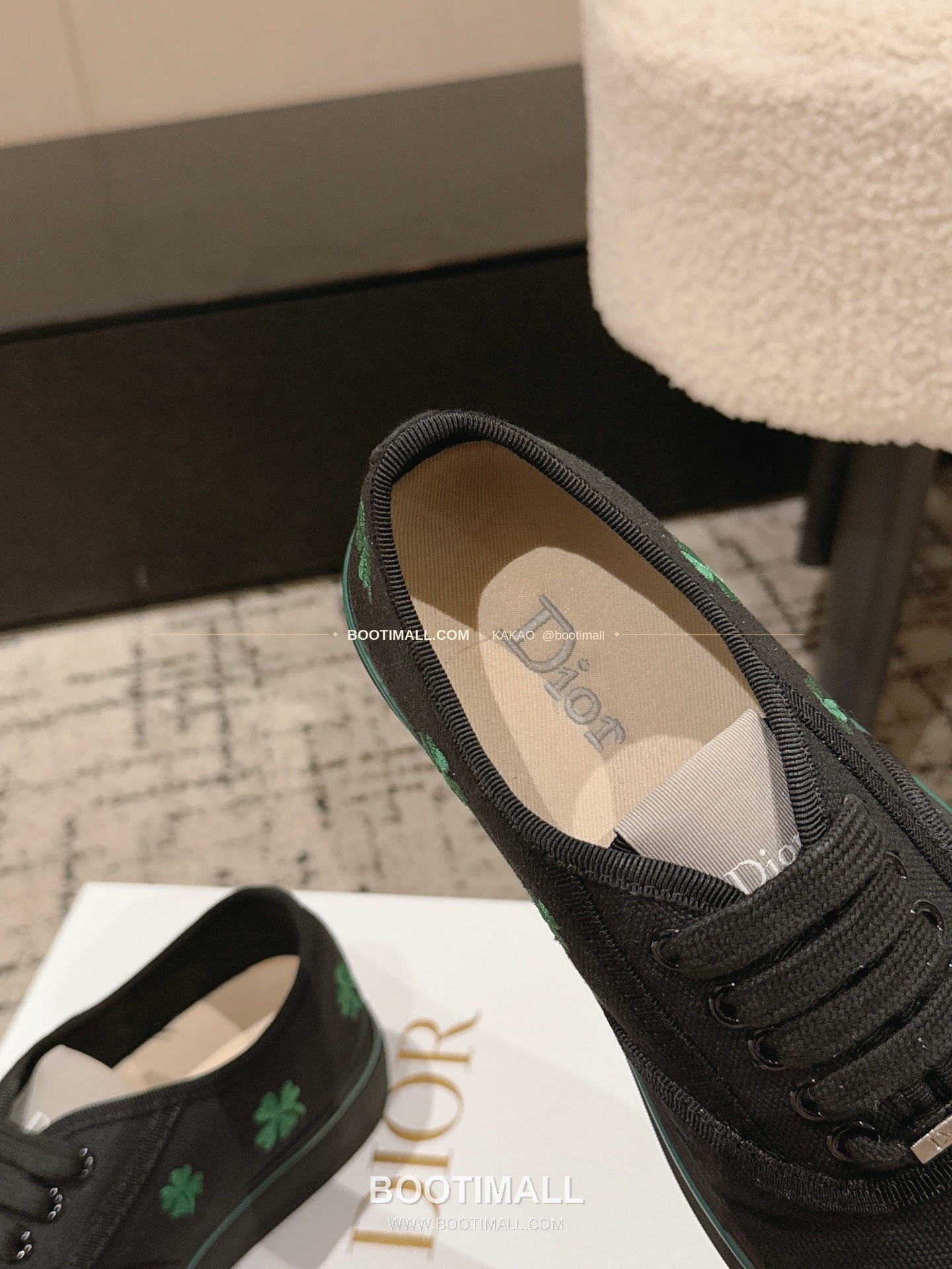 디올 2026SS 코튼 클로버 자수 로우탑 스니커즈 Dior 2026 SS Cotton Clover Embroidered Low-Top Sneakers 8