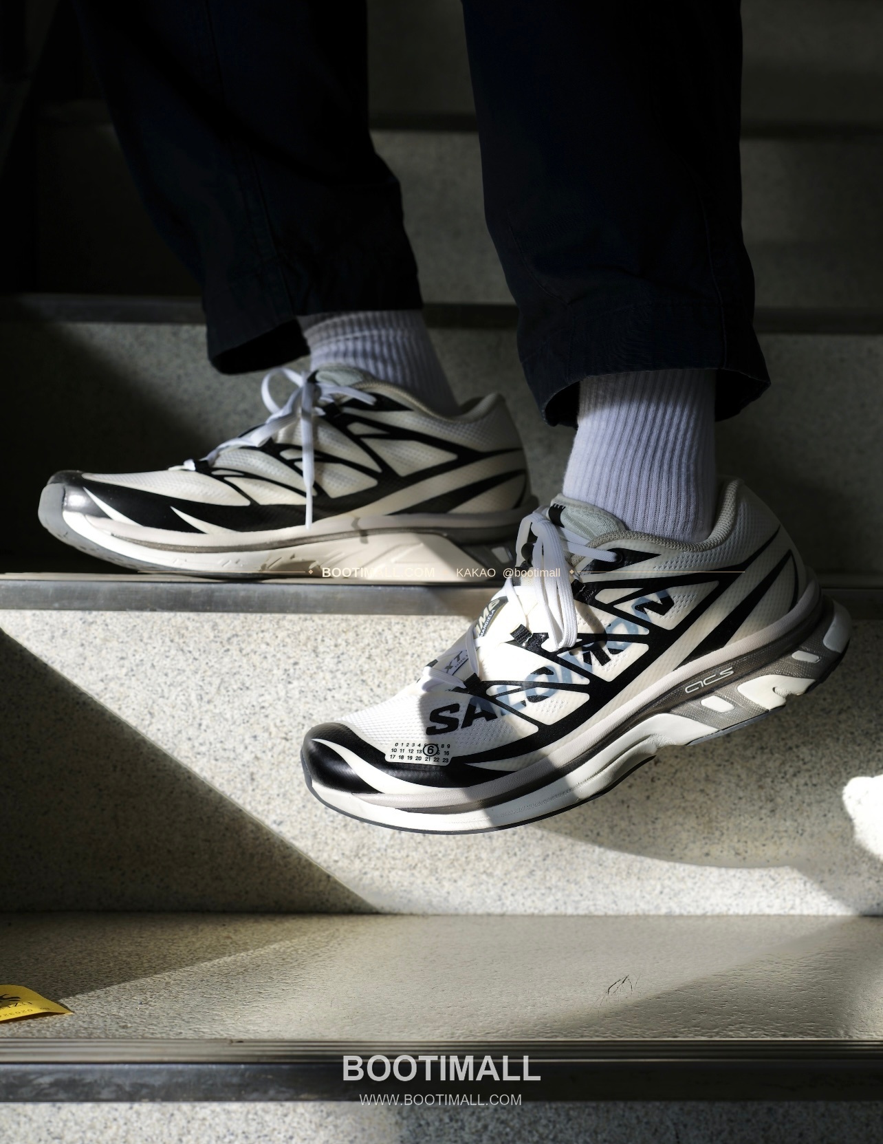 살로몬 RX Slide 3.0 캔버스 쿠션 풋베드 슬라이드 샌들 Salomon RX Slide 3.0 Canvas Cushioned Footbed Slide Sandals 5