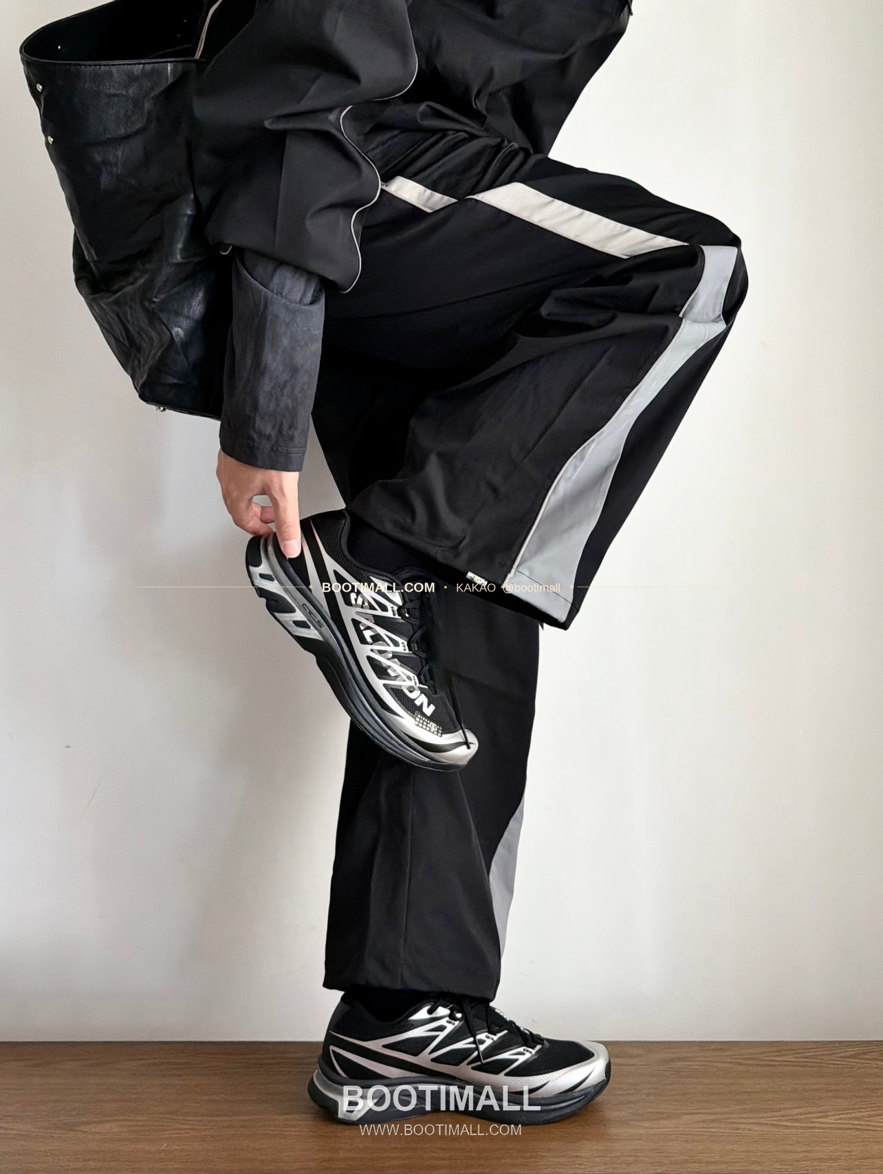 살로몬 RX Slide 3.0 캔버스 쿠션 풋베드 슬라이드 샌들 Salomon RX Slide 3.0 Canvas Cushioned Footbed Slide Sandals 8