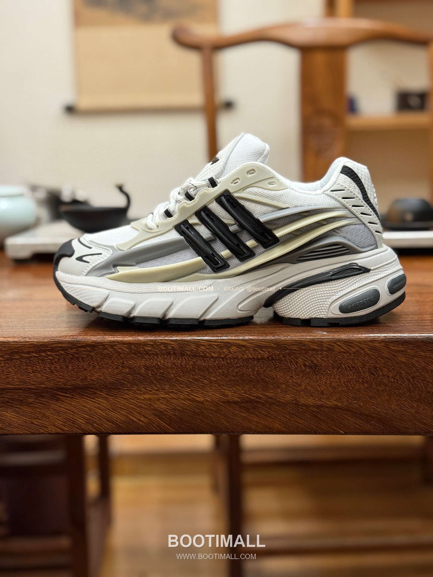 아디다스 2026SS 메쉬 젤리피쉬 로우탑 러닝 스니커즈 Adidas 2026 SS Mesh Jellyfish Low-Top Running Sneakers 2