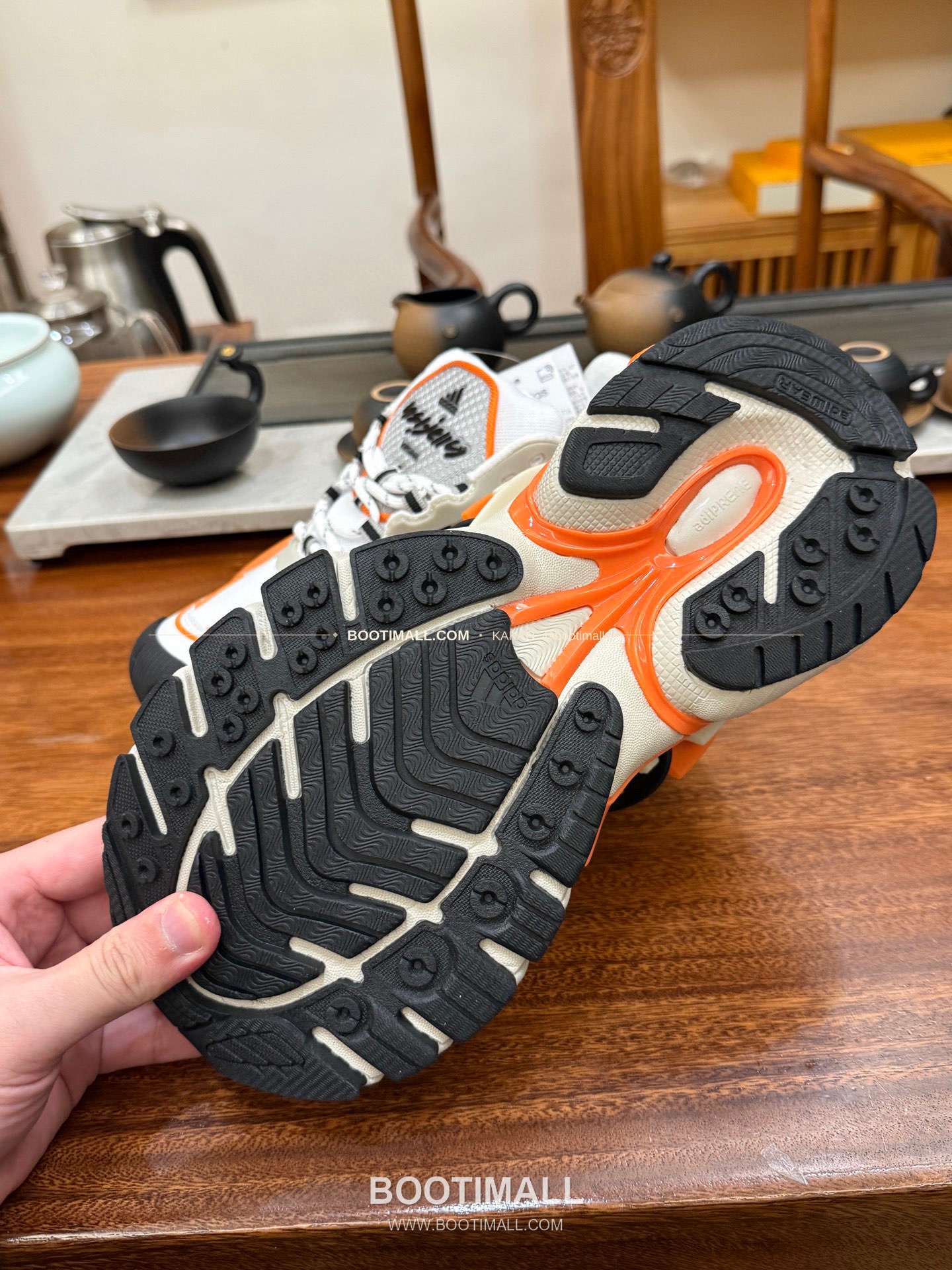 아디다스 2026SS 메쉬 젤리피쉬 로우탑 러닝 스니커즈 Adidas 2026 SS Mesh Jellyfish Low-Top Running Sneakers 9