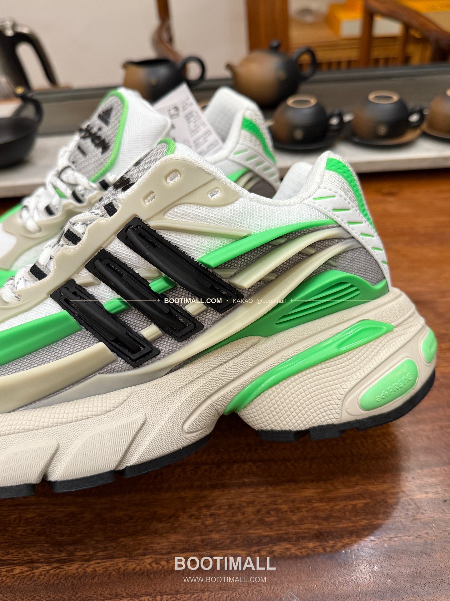 아디다스 2026SS 메쉬 젤리피쉬 로우탑 러닝 스니커즈 Adidas 2026 SS Mesh Jellyfish Low-Top Running Sneakers 8