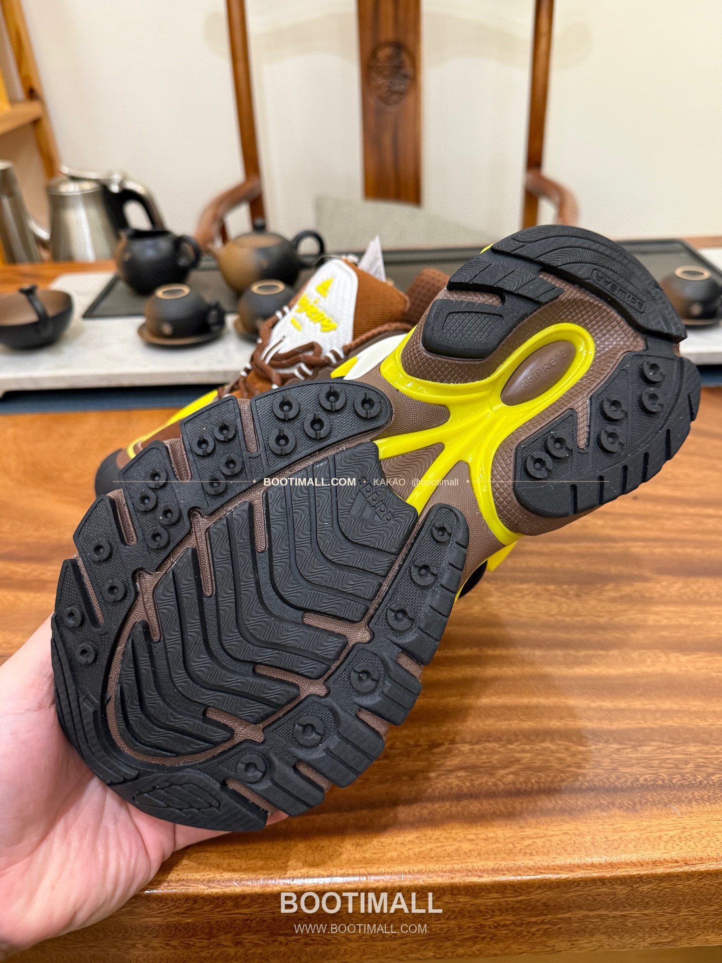 아디다스 2026SS 메쉬 젤리피쉬 로우탑 러닝 스니커즈 Adidas 2026 SS Mesh Jellyfish Low-Top Running Sneakers 9