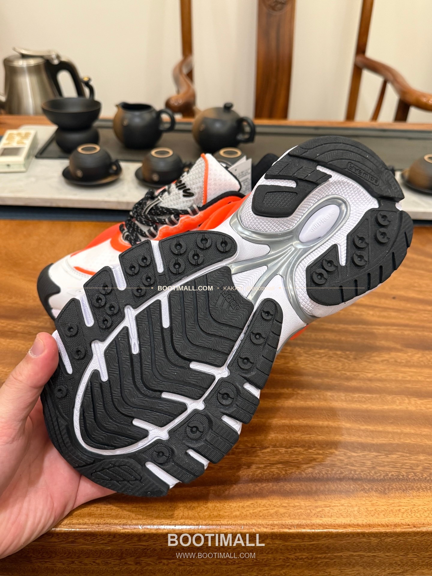 아디다스 2026SS 메쉬 젤리피쉬 로우탑 러닝 스니커즈 Adidas 2026 SS Mesh Jellyfish Low-Top Running Sneakers 9