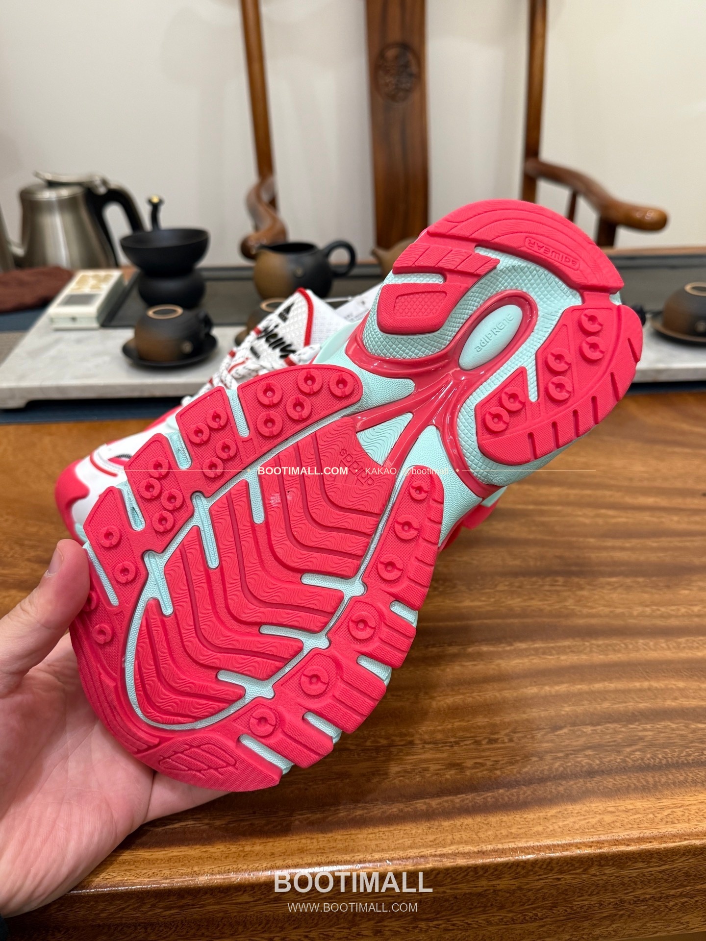 아디다스 2026SS 메쉬 젤리피쉬 로우탑 러닝 스니커즈 Adidas 2026 SS Mesh Jellyfish Low-Top Running Sneakers 9