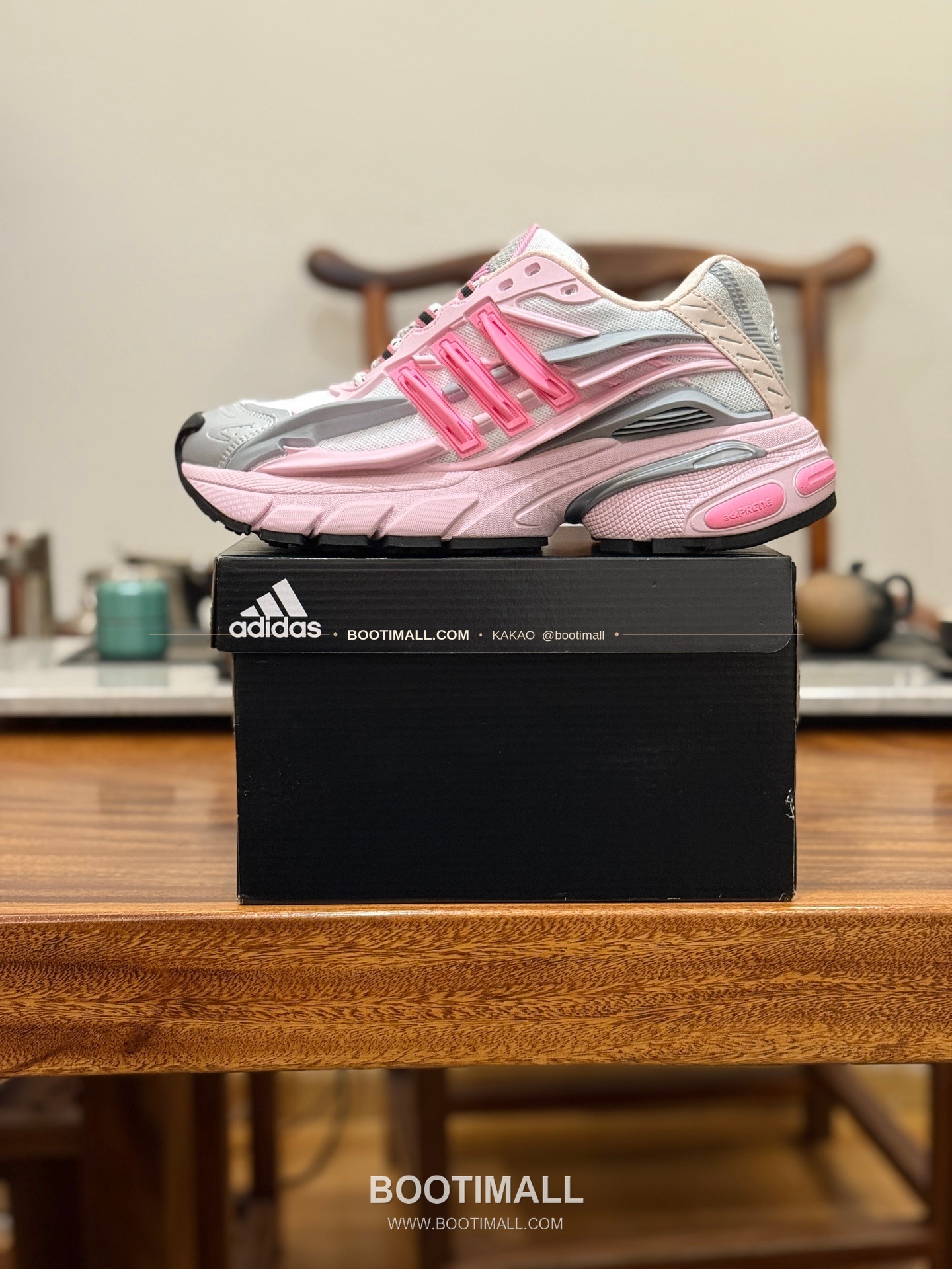 아디다스 2026SS 메쉬 젤리피쉬 로우탑 러닝 스니커즈 Adidas 2026 SS Mesh Jellyfish Low-Top Running Sneakers 1