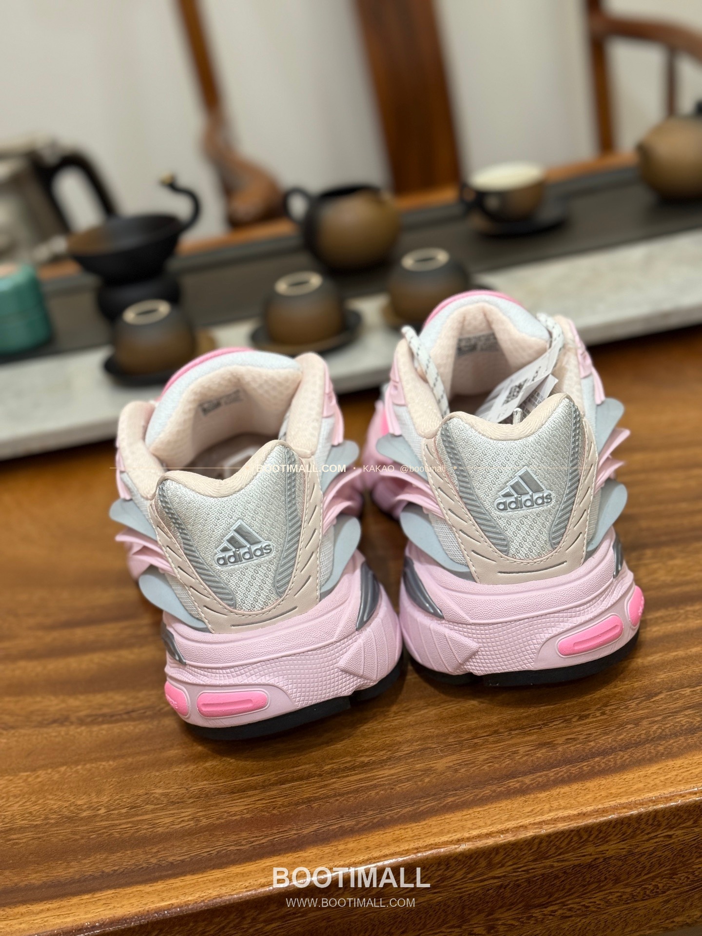 아디다스 2026SS 메쉬 젤리피쉬 로우탑 러닝 스니커즈 Adidas 2026 SS Mesh Jellyfish Low-Top Running Sneakers 6