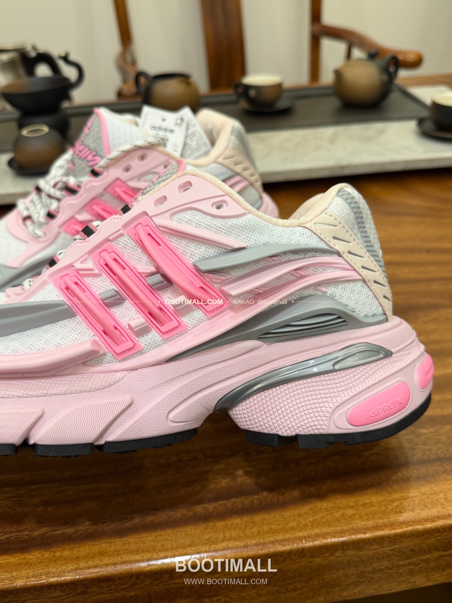 아디다스 2026SS 메쉬 젤리피쉬 로우탑 러닝 스니커즈 Adidas 2026 SS Mesh Jellyfish Low-Top Running Sneakers 8