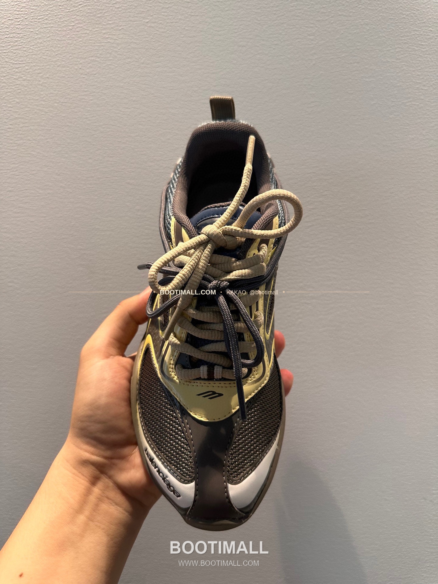 발렌시아가 Radar 2026SS 메쉬 카프스킨 로우탑 스니커즈 Balenciaga Radar 2026 SS Mesh Calfskin Low-Top Sneakers 2cm 2