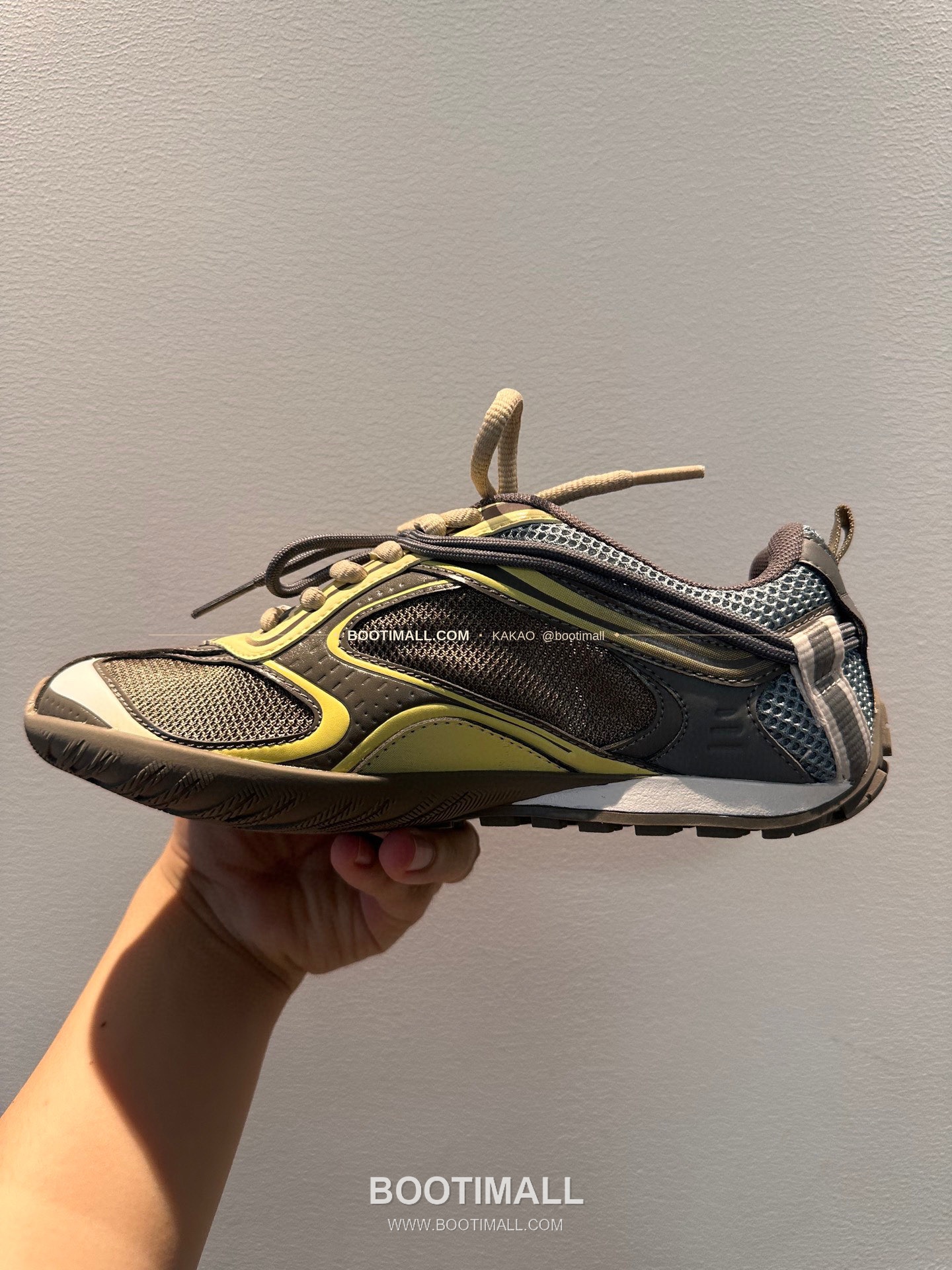 발렌시아가 Radar 2026SS 메쉬 카프스킨 로우탑 스니커즈 Balenciaga Radar 2026 SS Mesh Calfskin Low-Top Sneakers 2cm 3