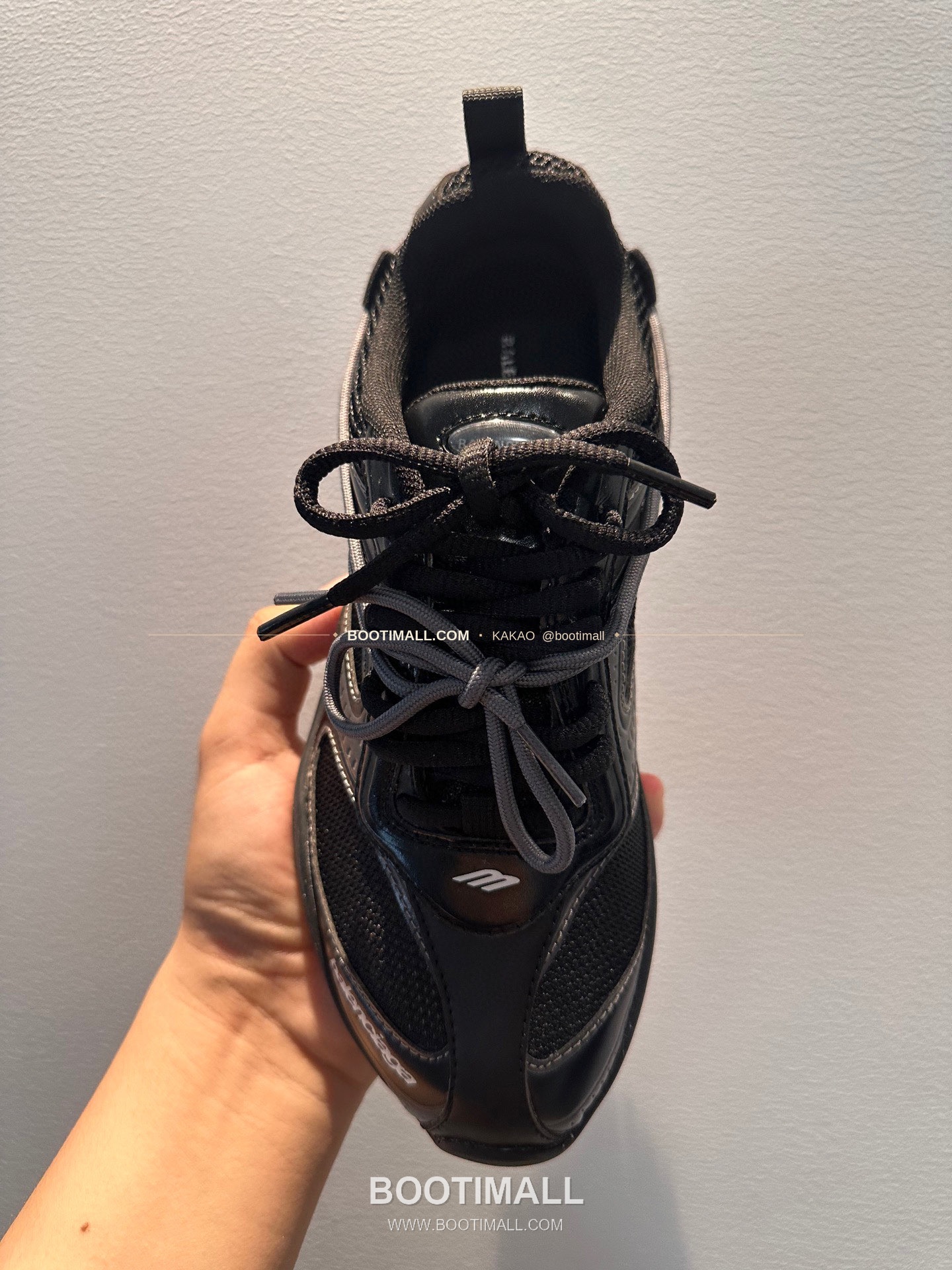 발렌시아가 Radar 2026SS 메쉬 카프스킨 로우탑 스니커즈 Balenciaga Radar 2026 SS Mesh Calfskin Low-Top Sneakers 2cm 2