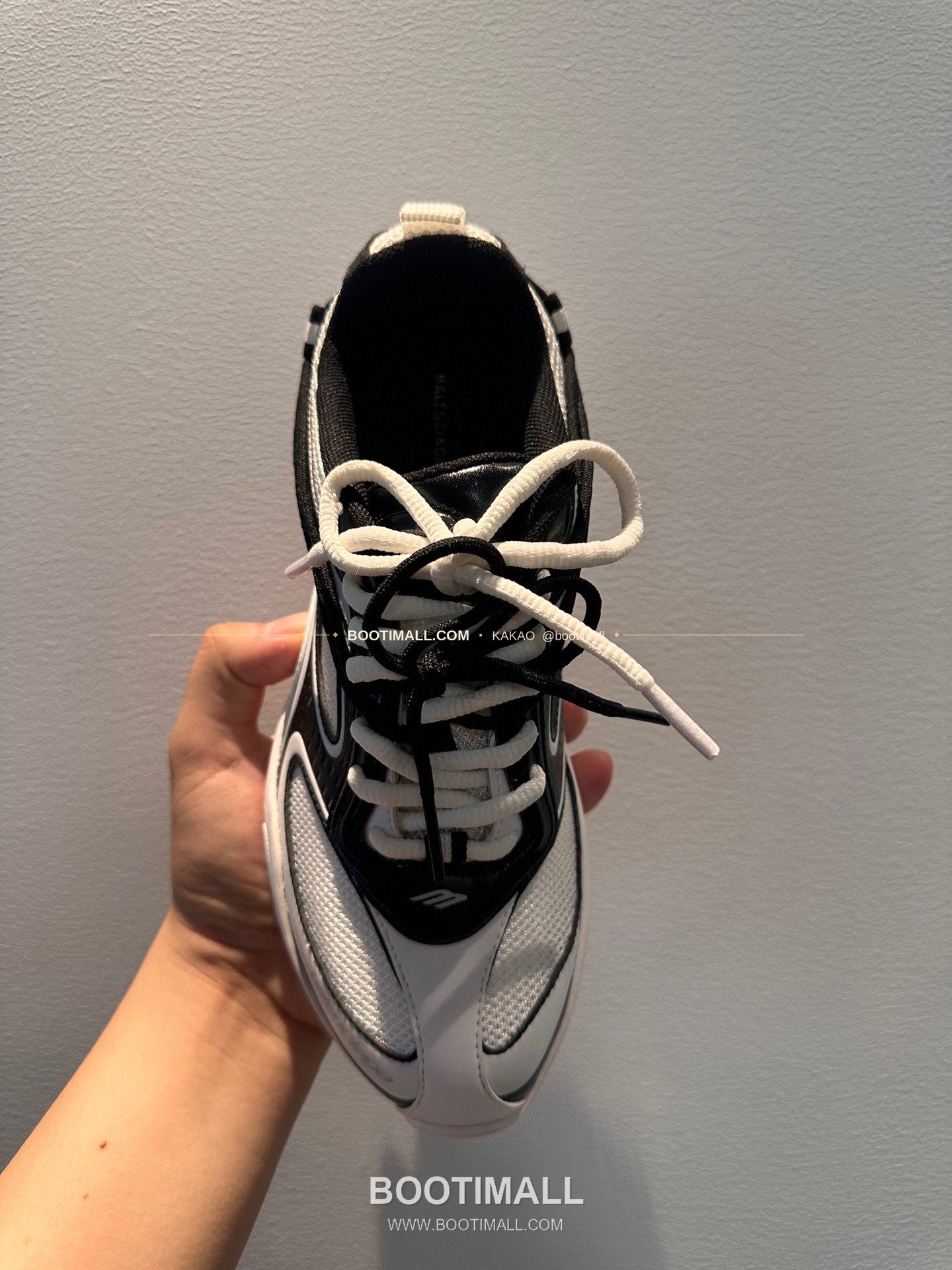 발렌시아가 Radar 2026SS 메쉬 카프스킨 로우탑 스니커즈 Balenciaga Radar 2026 SS Mesh Calfskin Low-Top Sneakers 2cm 2