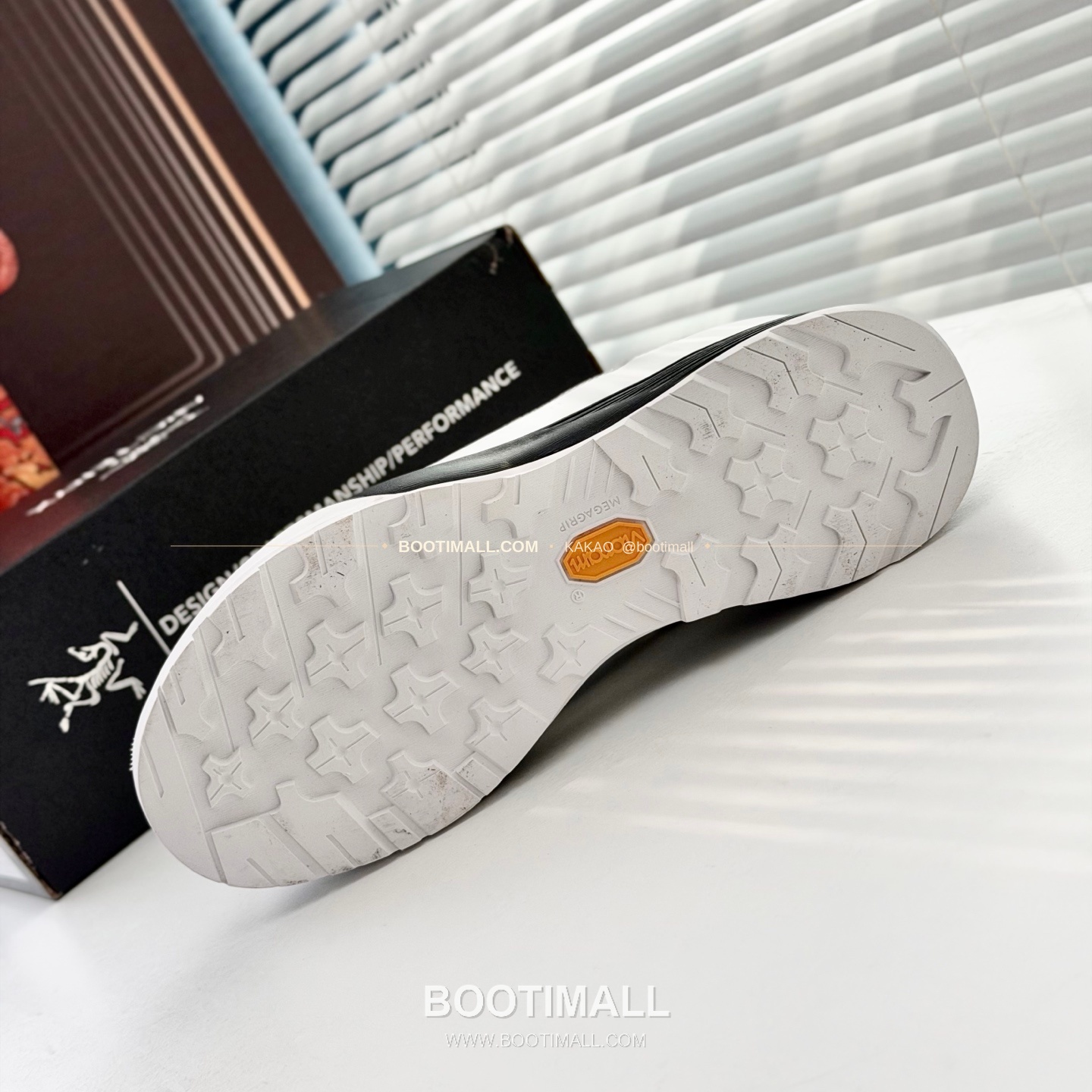 아크테릭스 2026SS 메쉬 레더 브라운 스니커즈 Arc'teryx 2026 SS Mesh Leather Brown Sneakers 9