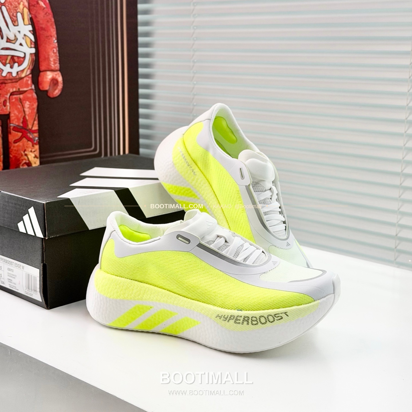 아디다스 2026SS 메쉬 니트 부스트 쿠셔닝 화이트 그린 스니커즈 Adidas 2026 SS Mesh Knit Boost Cushioning White Green Sneakers 4