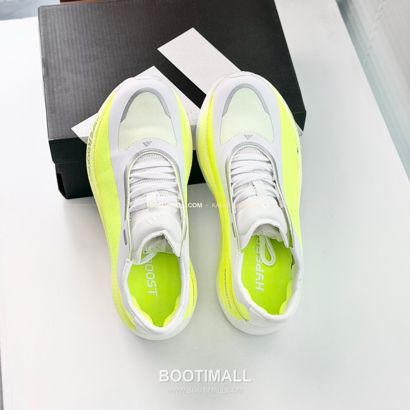 아디다스 2026SS 메쉬 니트 부스트 쿠셔닝 화이트 그린 스니커즈 Adidas 2026 SS Mesh Knit Boost Cushioning White Green Sneakers 5