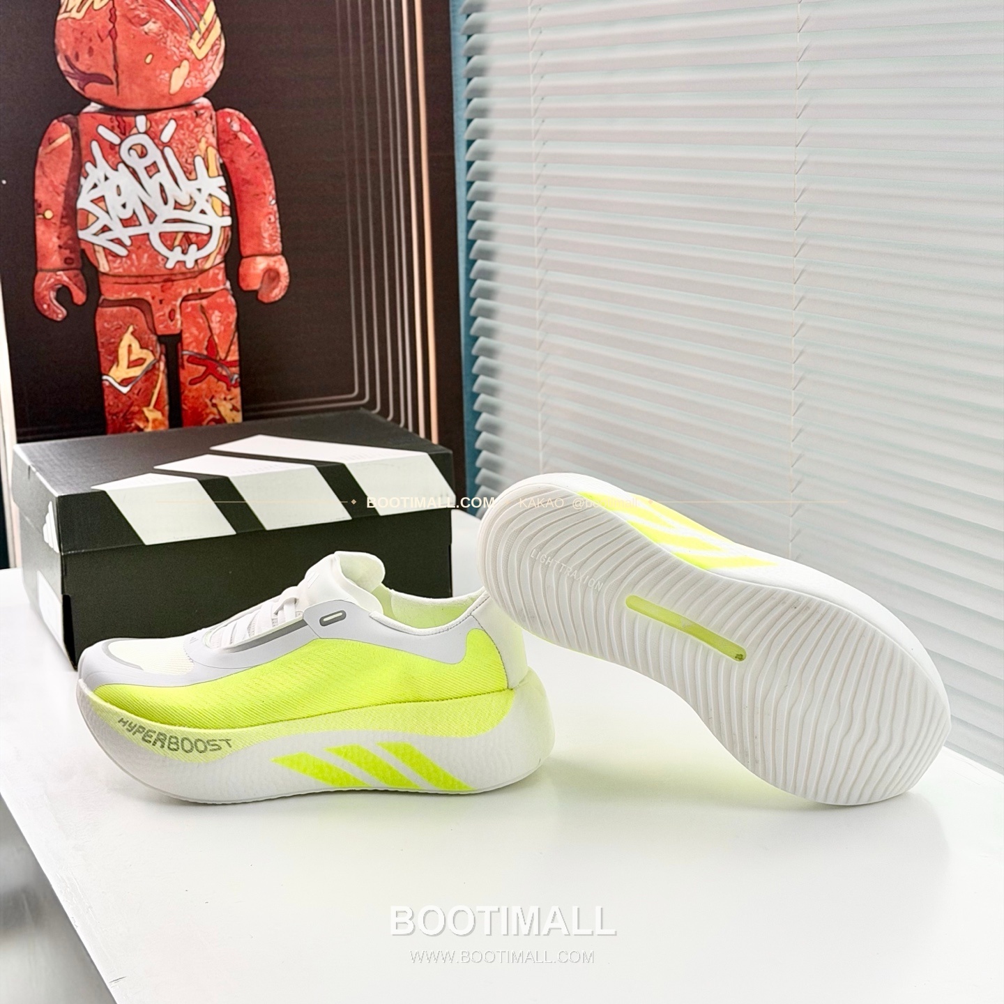 아디다스 2026SS 메쉬 니트 부스트 쿠셔닝 화이트 그린 스니커즈 Adidas 2026 SS Mesh Knit Boost Cushioning White Green Sneakers 8