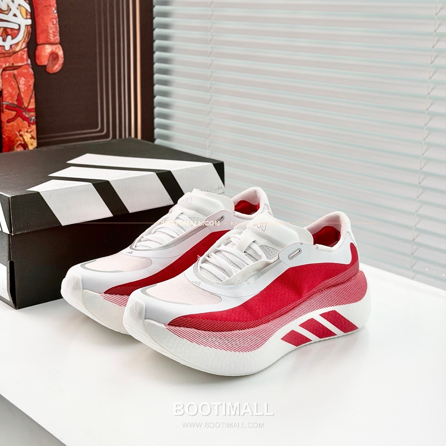 아디다스 2026SS 메쉬 니트 부스트 쿠셔닝 화이트 그린 스니커즈 Adidas 2026 SS Mesh Knit Boost Cushioning White Green Sneakers 2