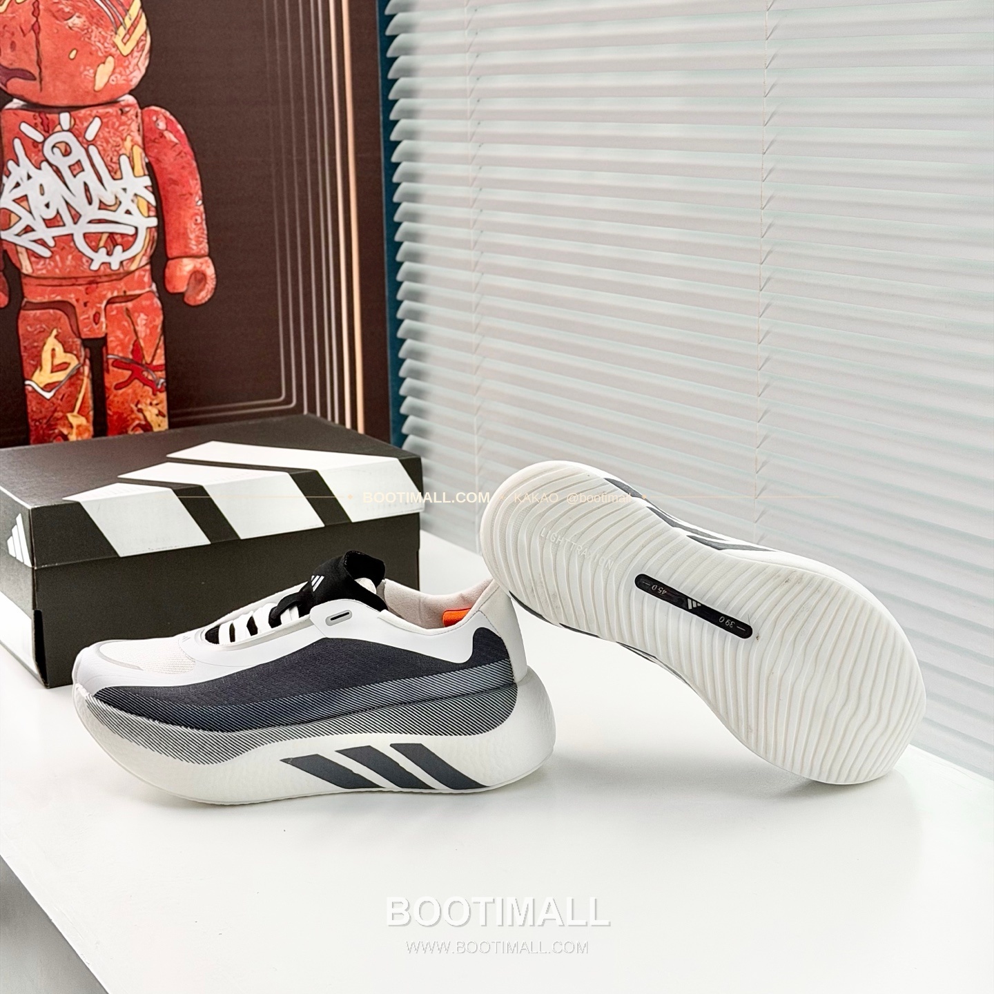 아디다스 2026SS 메쉬 니트 부스트 쿠셔닝 화이트 그린 스니커즈 Adidas 2026 SS Mesh Knit Boost Cushioning White Green Sneakers 8