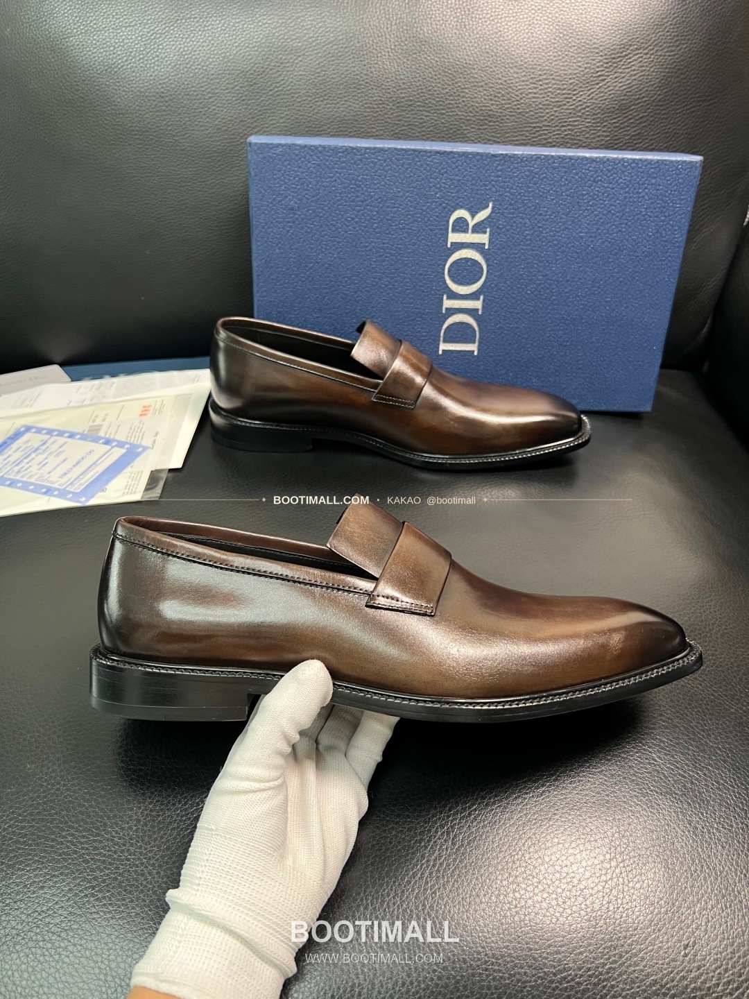 디올 2026SS 송아지가죽 클래식 레더 블랙 더비 슈즈 Dior 2026 SS Calfskin Classic Leather Black Derby Shoes 4