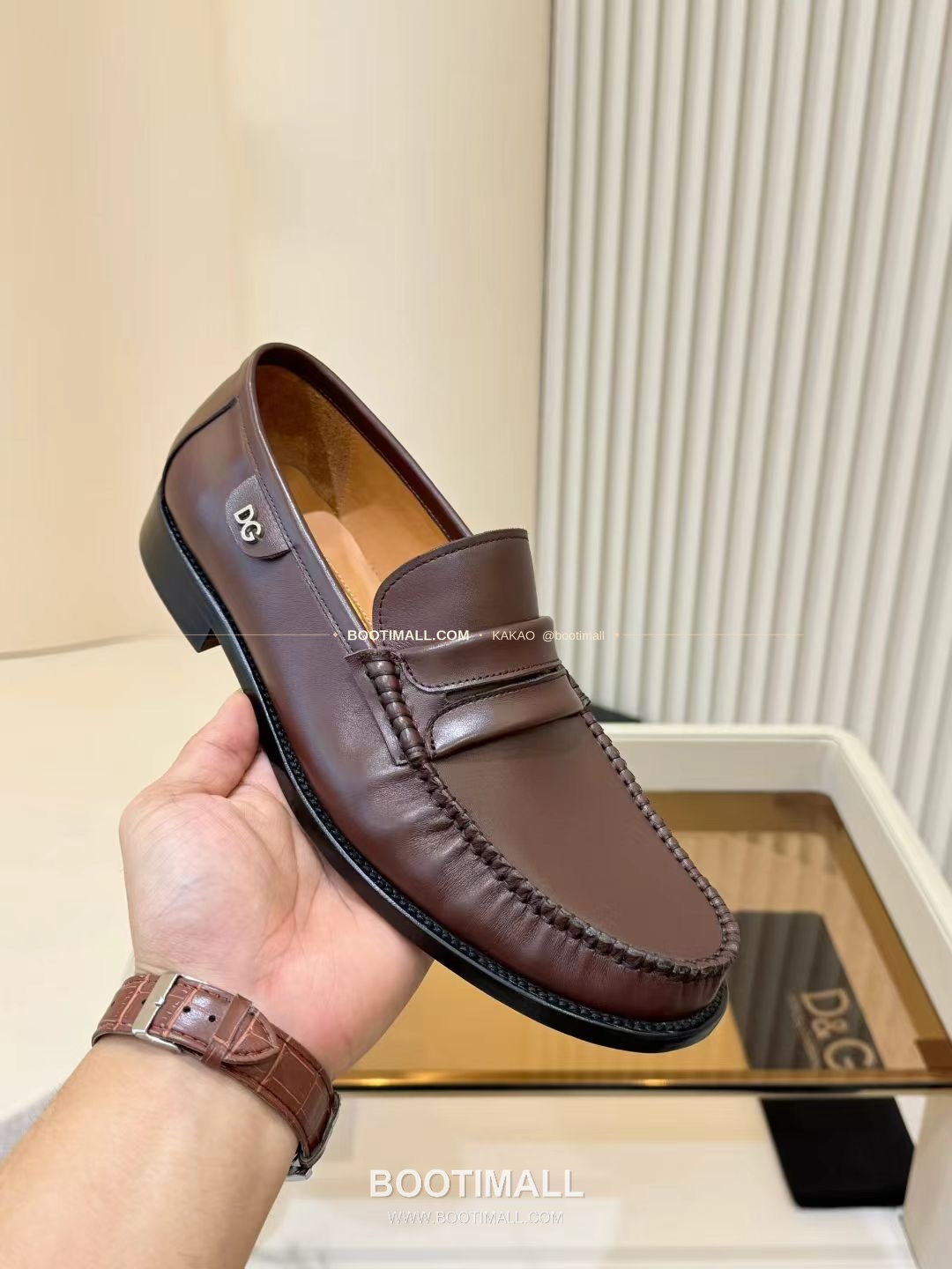 돌체앤가바나 2026SS 송아지가죽 버클 디테일 블랙 로퍼 Dolce & Gabbana 2026 SS Calfskin Buckle Detail Black Loafers 6