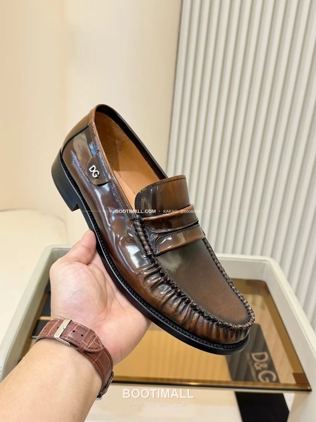 돌체앤가바나 2026SS 송아지가죽 버클 디테일 블랙 로퍼 Dolce & Gabbana 2026 SS Calfskin Buckle Detail Black Loafers 6