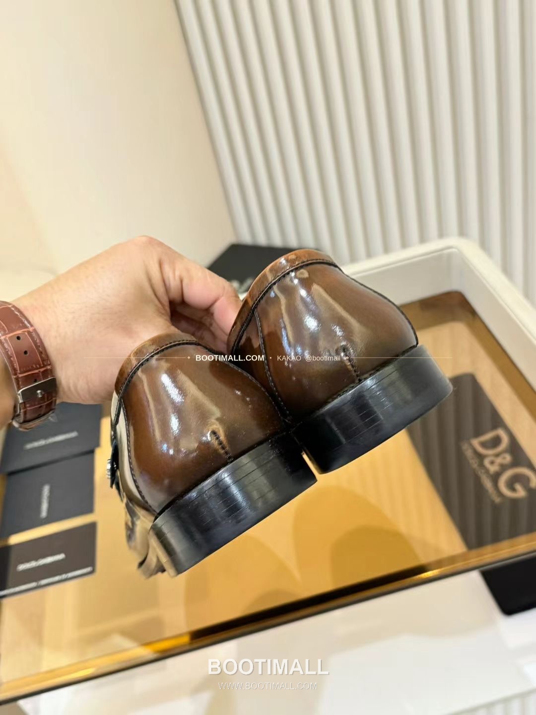 돌체앤가바나 2026SS 송아지가죽 버클 디테일 블랙 로퍼 Dolce & Gabbana 2026 SS Calfskin Buckle Detail Black Loafers 8