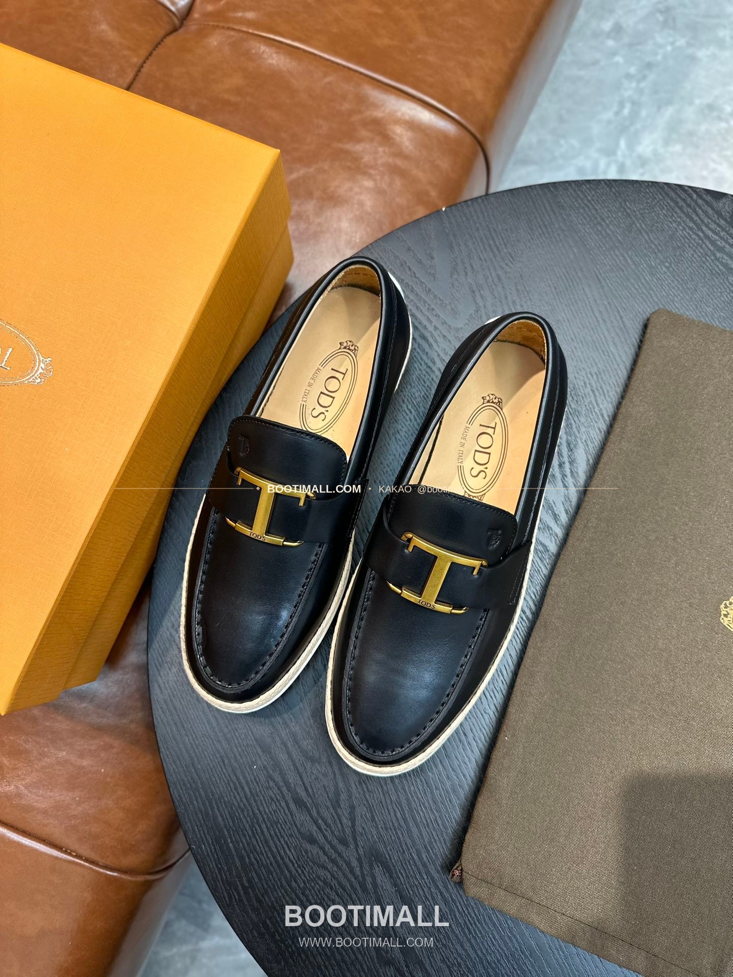 토즈 2026SS 스웨이드 로고 프린트 라피아 트림 브라운 로퍼 Tod's 2026 SS Suede Logo Print Raffia Trim Brown Loafers 8