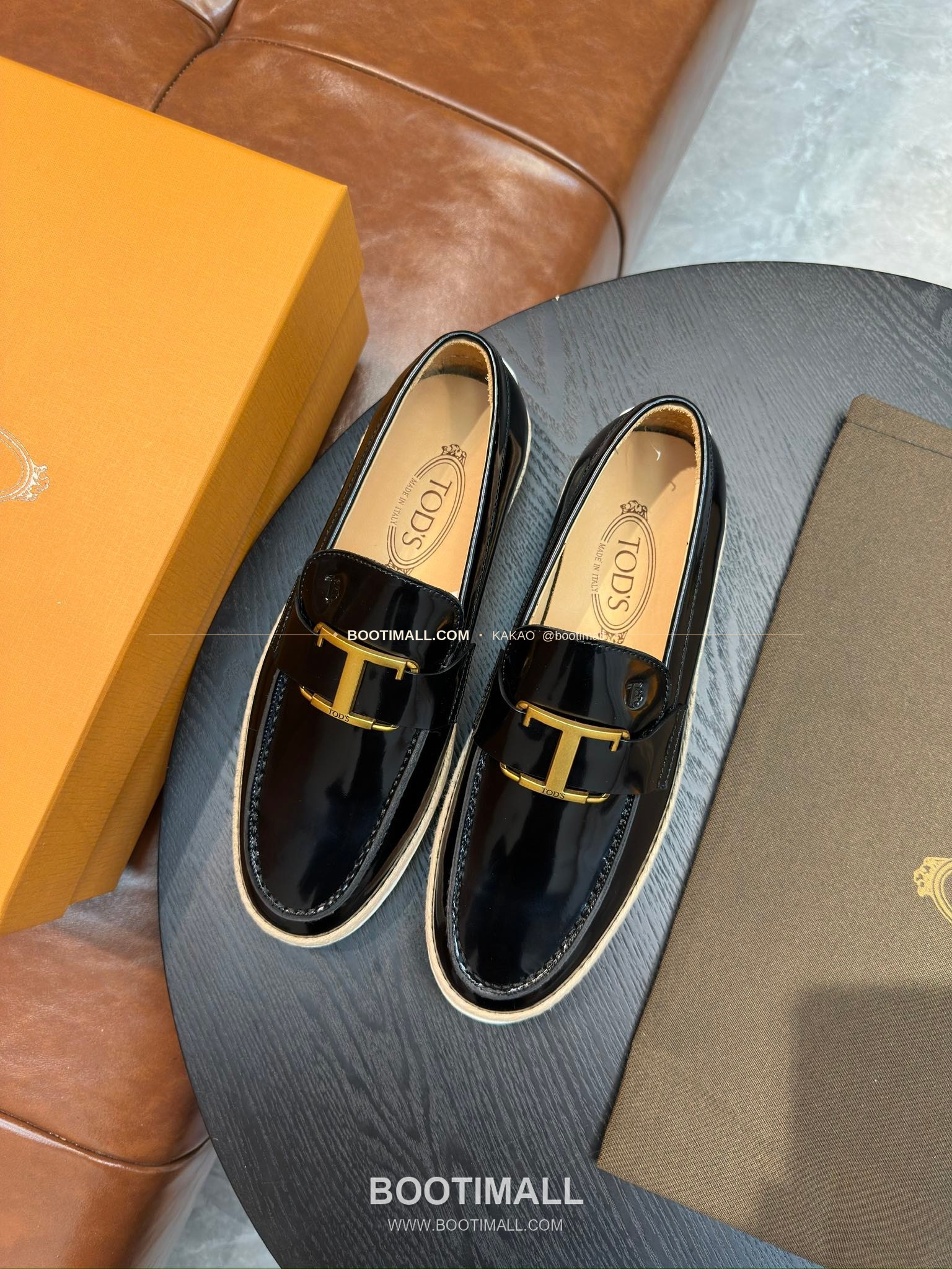 토즈 2026SS 스웨이드 로고 프린트 라피아 트림 브라운 로퍼 Tod's 2026 SS Suede Logo Print Raffia Trim Brown Loafers 8