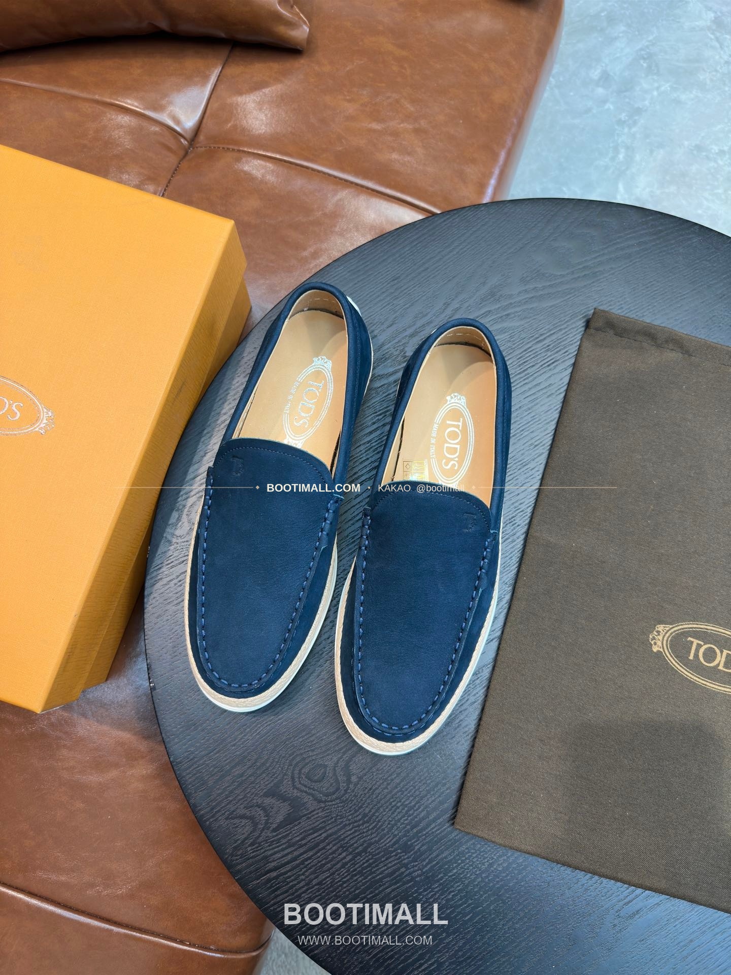 토즈 2026SS 스웨이드 로고 프린트 라피아 트림 브라운 로퍼 Tod's 2026 SS Suede Logo Print Raffia Trim Brown Loafers 6