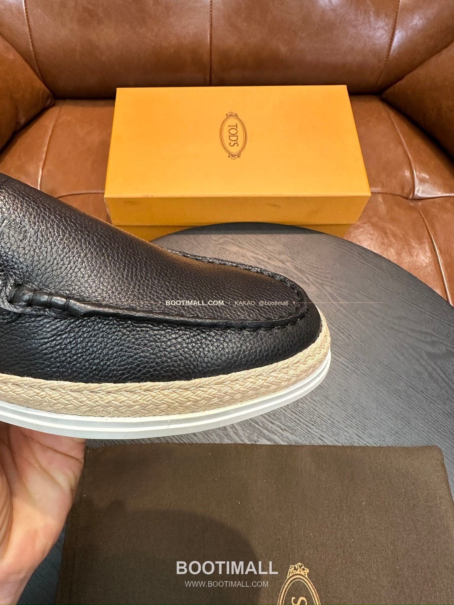 토즈 2026SS 스웨이드 로고 프린트 라피아 트림 브라운 로퍼 Tod's 2026 SS Suede Logo Print Raffia Trim Brown Loafers 7