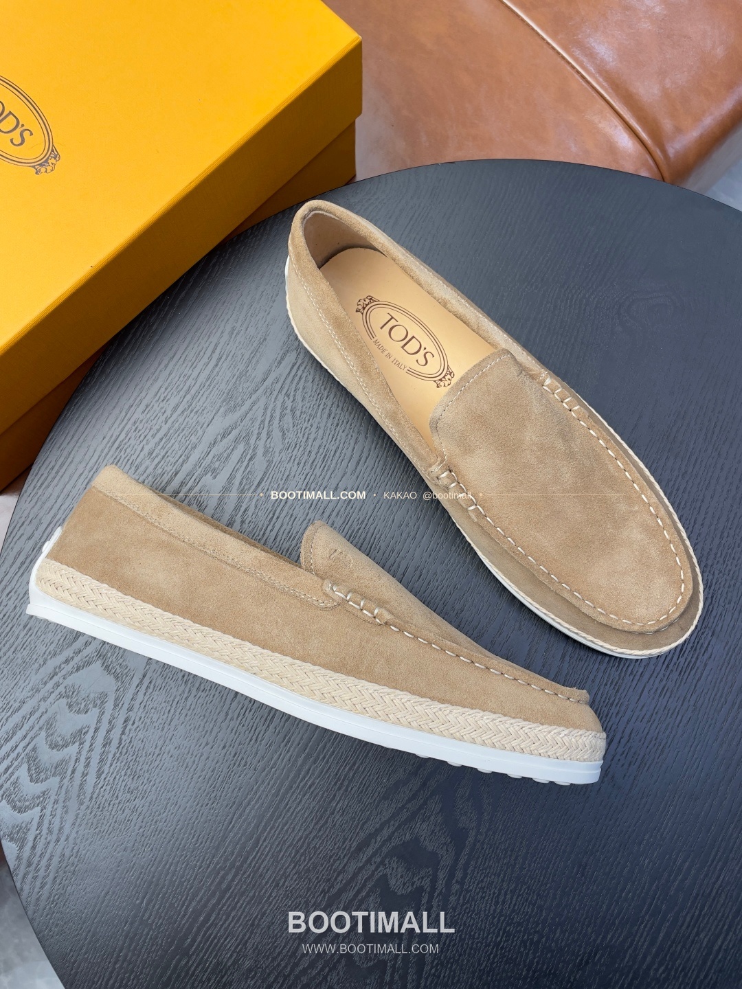 토즈 2026SS 스웨이드 로고 프린트 라피아 트림 브라운 로퍼 Tod's 2026 SS Suede Logo Print Raffia Trim Brown Loafers 5