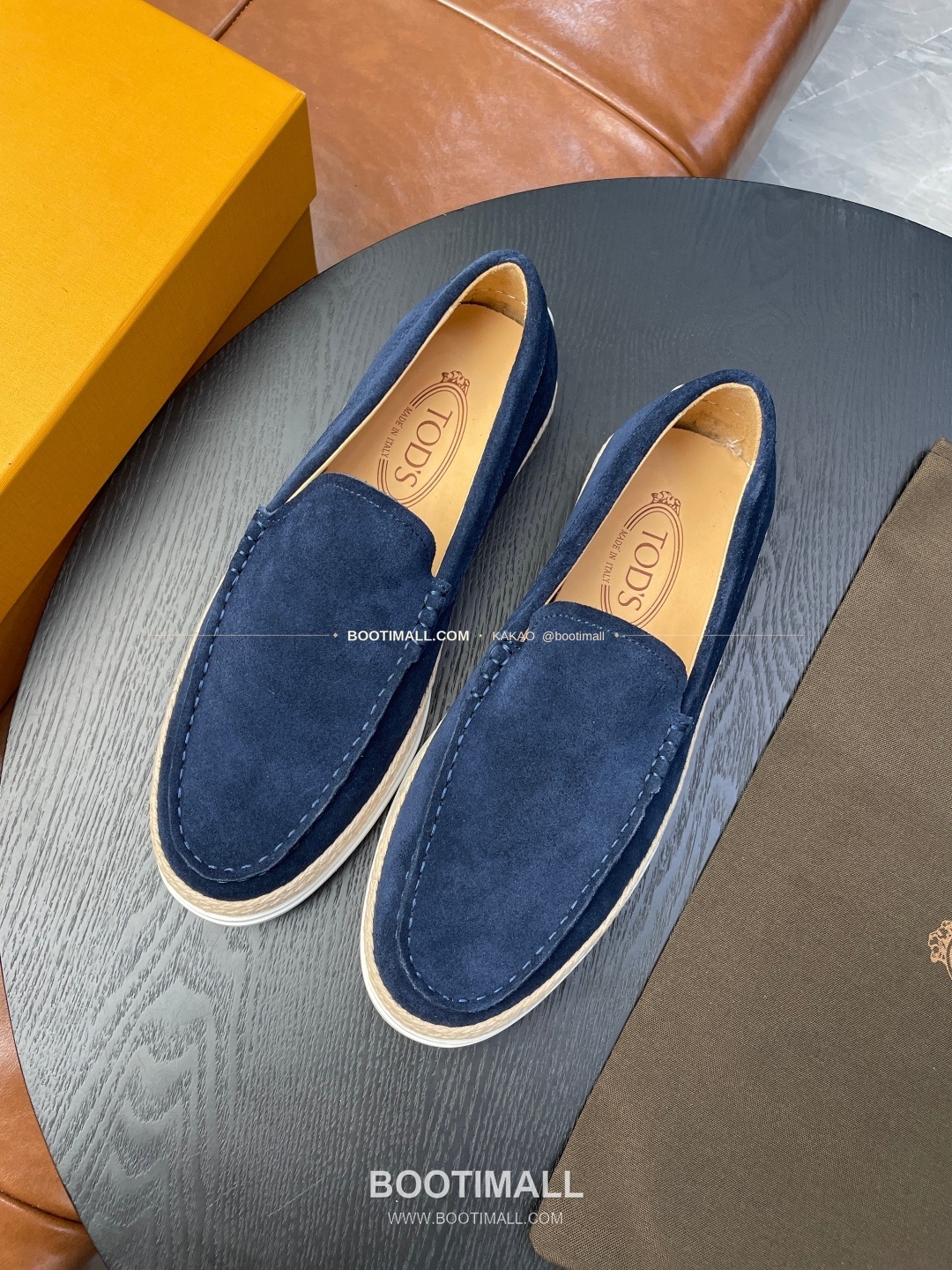 토즈 2026SS 스웨이드 로고 프린트 라피아 트림 브라운 로퍼 Tod's 2026 SS Suede Logo Print Raffia Trim Brown Loafers 6