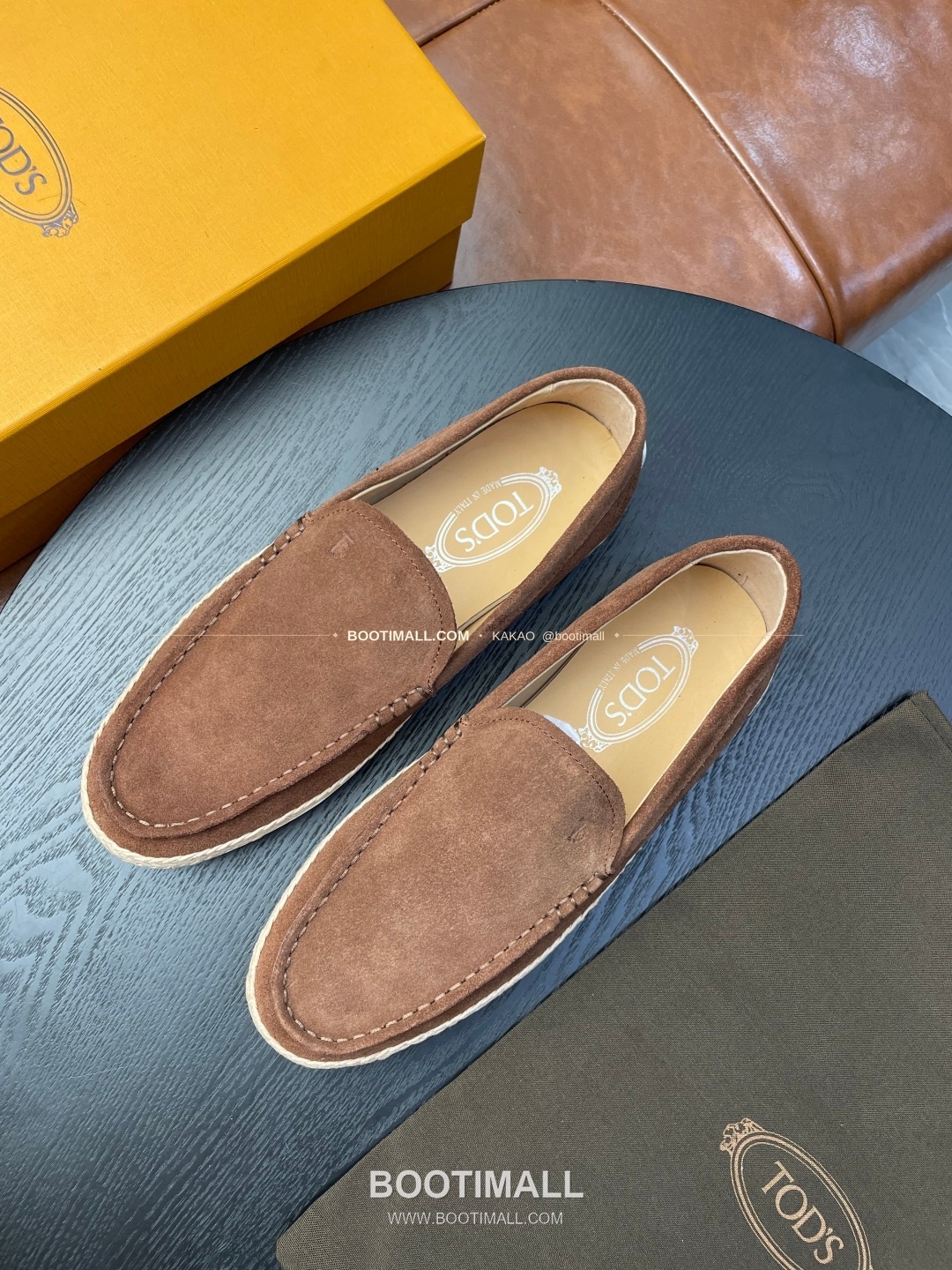 토즈 2026SS 스웨이드 로고 프린트 라피아 트림 브라운 로퍼 Tod's 2026 SS Suede Logo Print Raffia Trim Brown Loafers 6