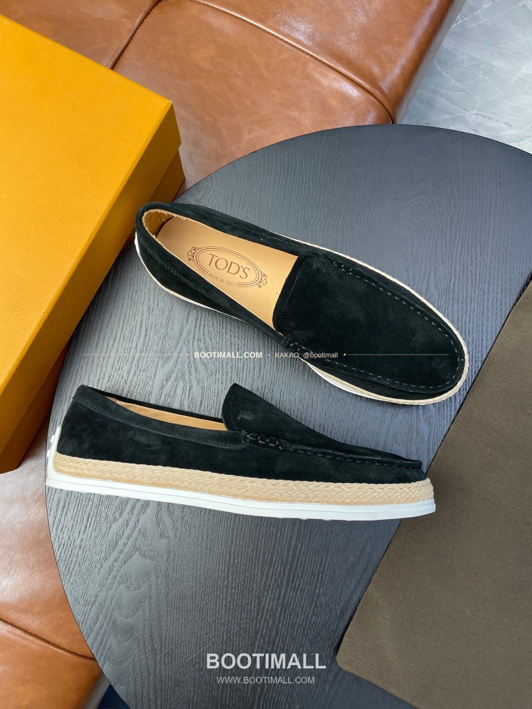 토즈 2026SS 스웨이드 로고 프린트 라피아 트림 브라운 로퍼 Tod's 2026 SS Suede Logo Print Raffia Trim Brown Loafers 5