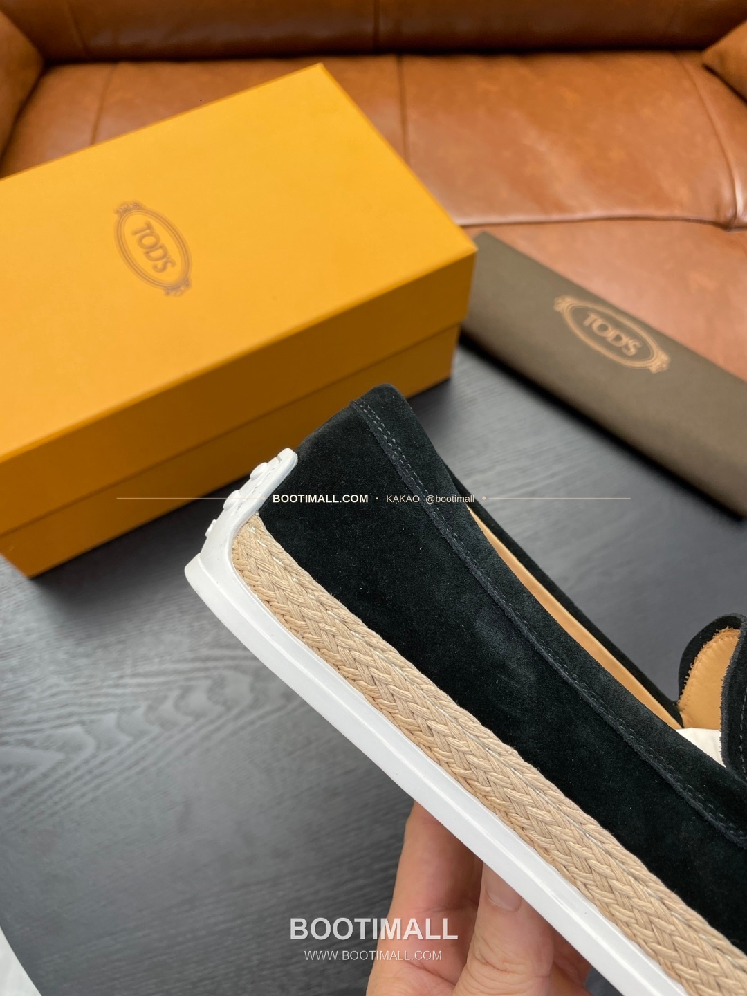 토즈 2026SS 스웨이드 로고 프린트 라피아 트림 브라운 로퍼 Tod's 2026 SS Suede Logo Print Raffia Trim Brown Loafers 7