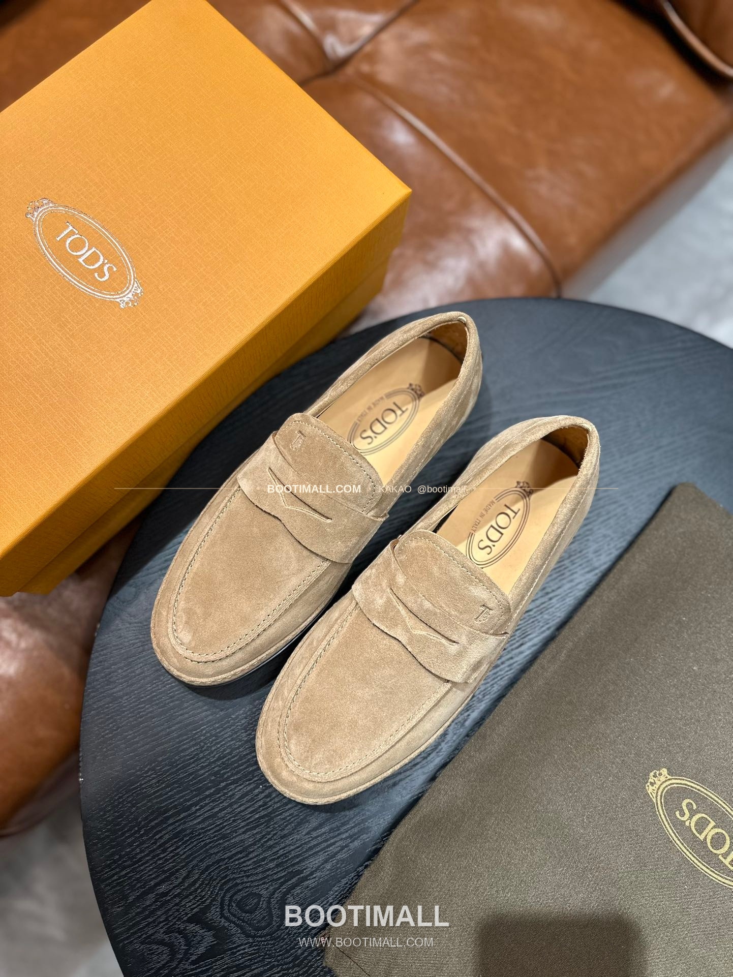 토즈 2026SS 송아지가죽 로고 디테일 위빙 트림 브라운 로퍼 Tod's 2026 SS Calfskin Logo Detail Weaving Trim Brown Loafers 8