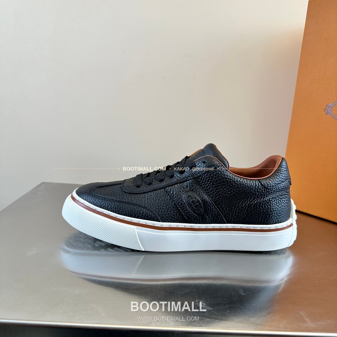 토즈 2026SS 송아지가죽 T로고 고미노 화이트 스니커즈 Tod's 2026 SS Calfskin T Logo Gommino White Sneakers 9