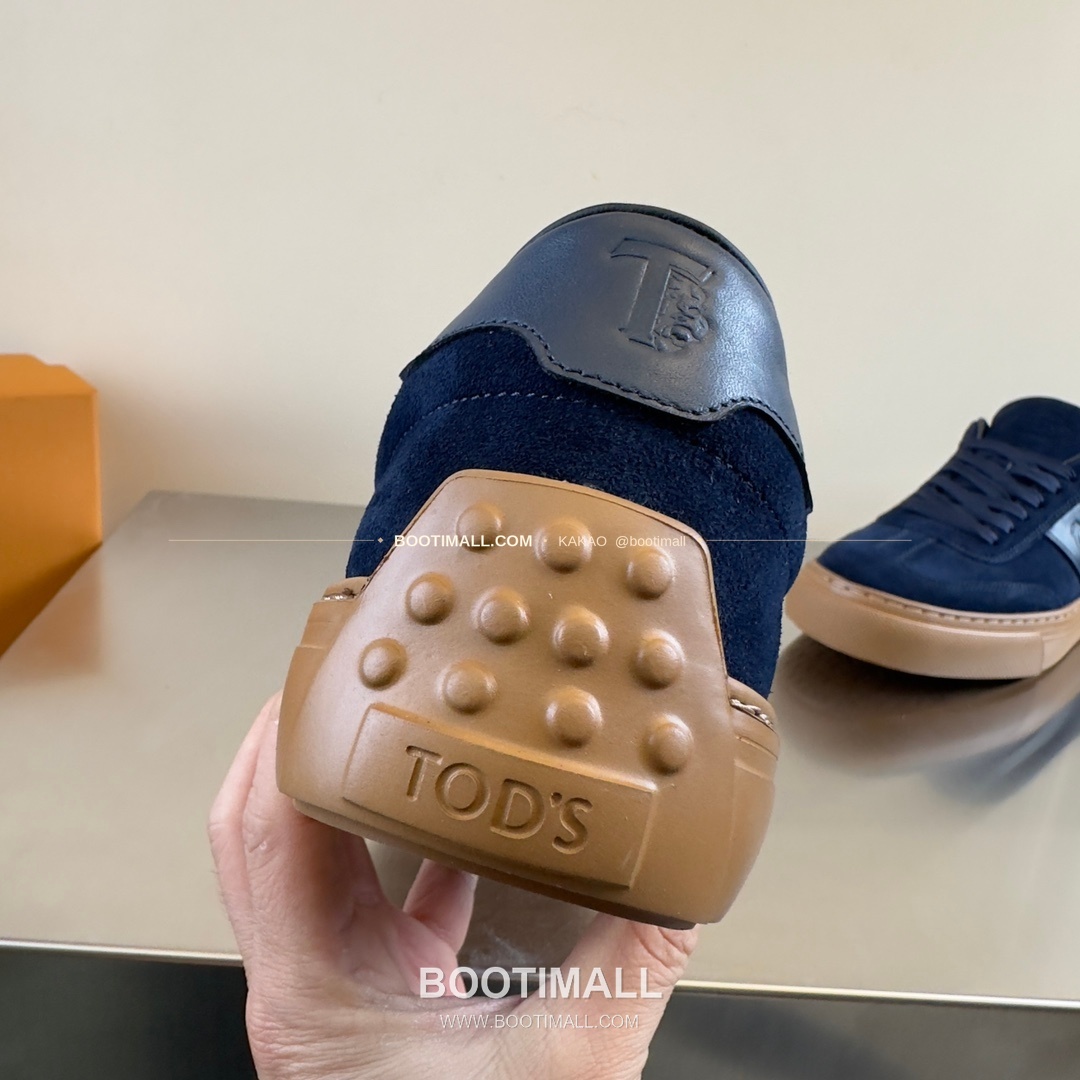 토즈 2026SS 송아지가죽 T로고 고미노 화이트 스니커즈 Tod's 2026 SS Calfskin T Logo Gommino White Sneakers 8