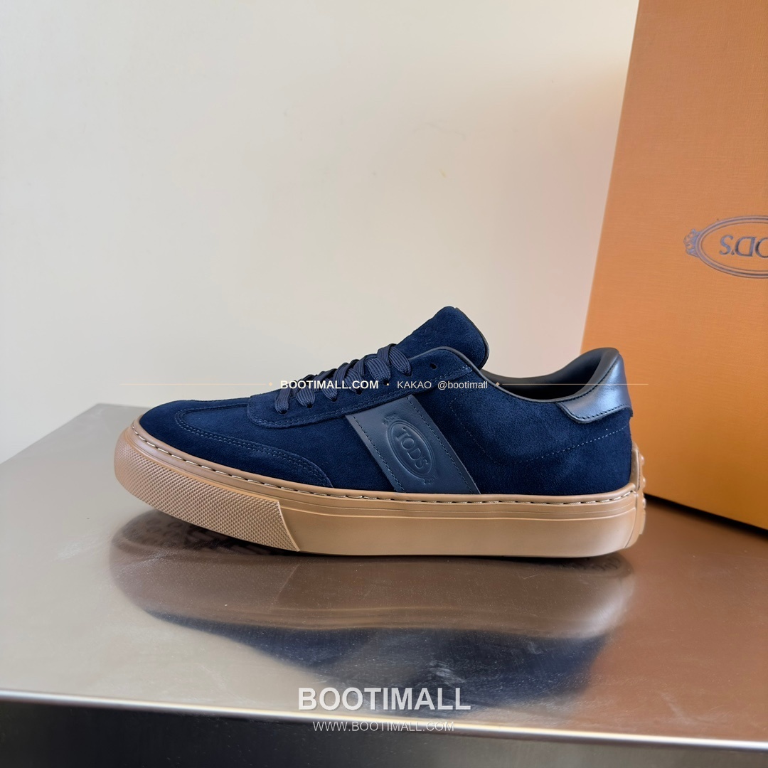 토즈 2026SS 송아지가죽 T로고 고미노 화이트 스니커즈 Tod's 2026 SS Calfskin T Logo Gommino White Sneakers 9