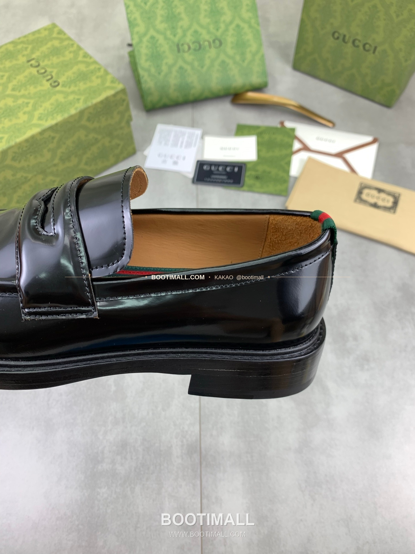 구찌 2026SS 송아지가죽 슬립온 클래식 블랙 로퍼 Gucci 2026 SS Calfskin Slip On Classic Black Loafers 7