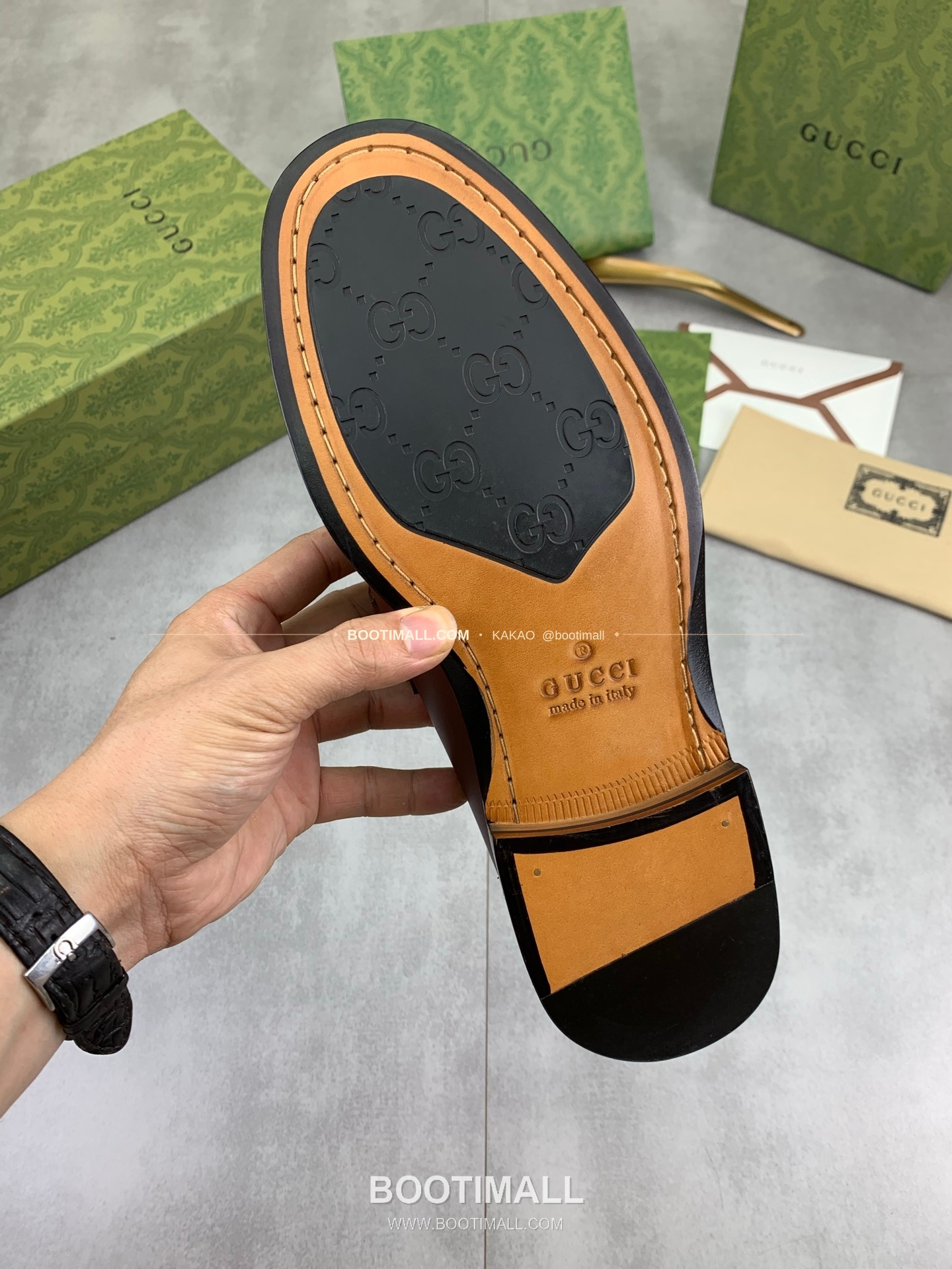 구찌 2026SS 송아지가죽 슬립온 클래식 블랙 로퍼 Gucci 2026 SS Calfskin Slip On Classic Black Loafers 8