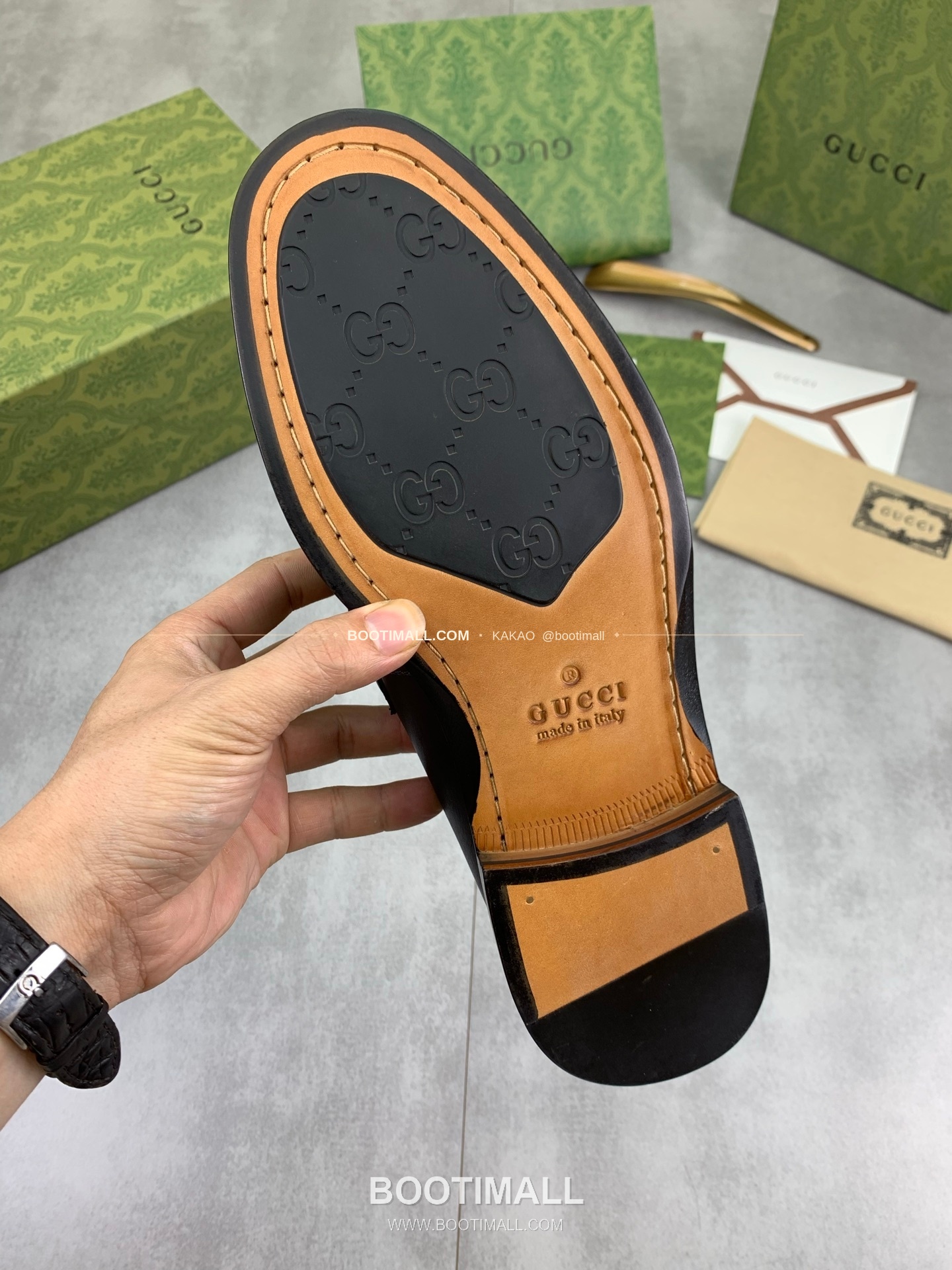 구찌 2026SS 송아지가죽 슬립온 클래식 블랙 로퍼 Gucci 2026 SS Calfskin Slip On Classic Black Loafers 8